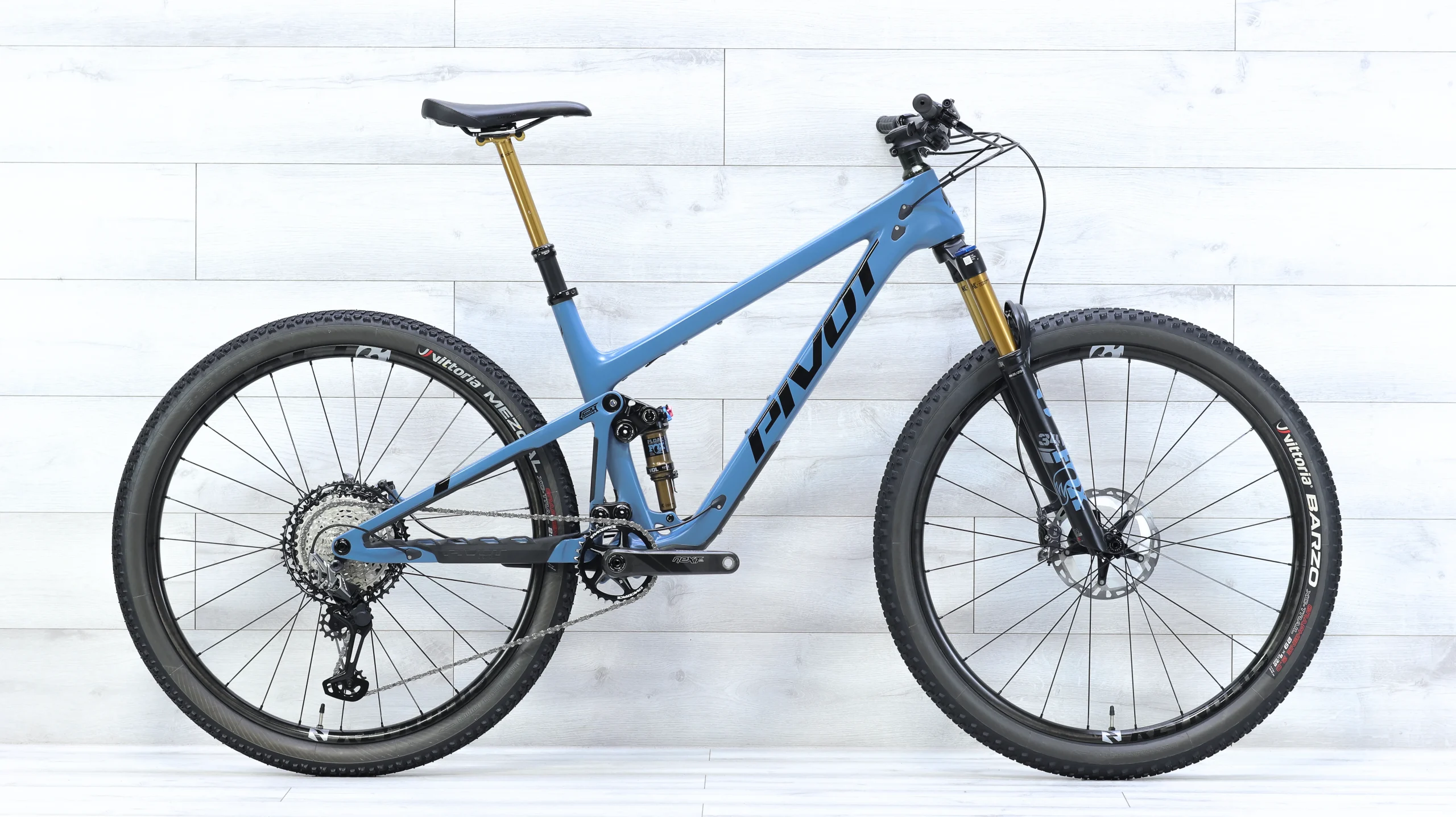 Pivot Trail 429 Pro XTR Mountain Bike - 2022, Large