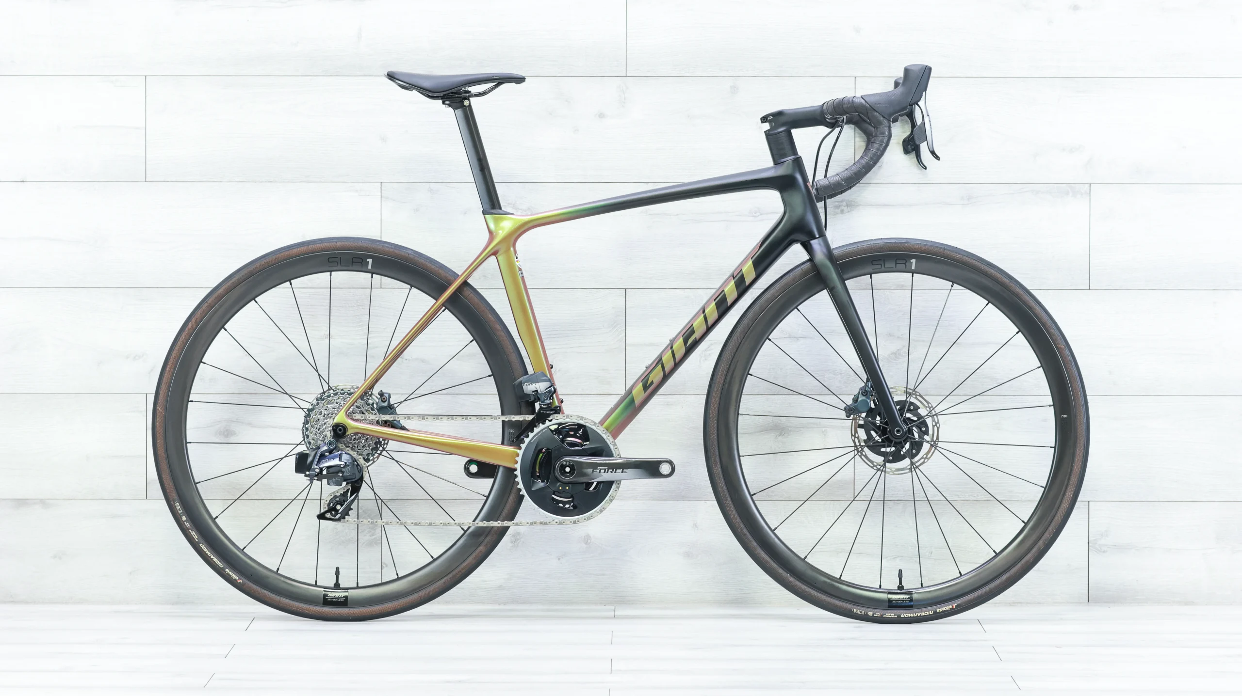 Giant TCR Advanced Pro Disc 0 AR Road Bike - 2023, Medium