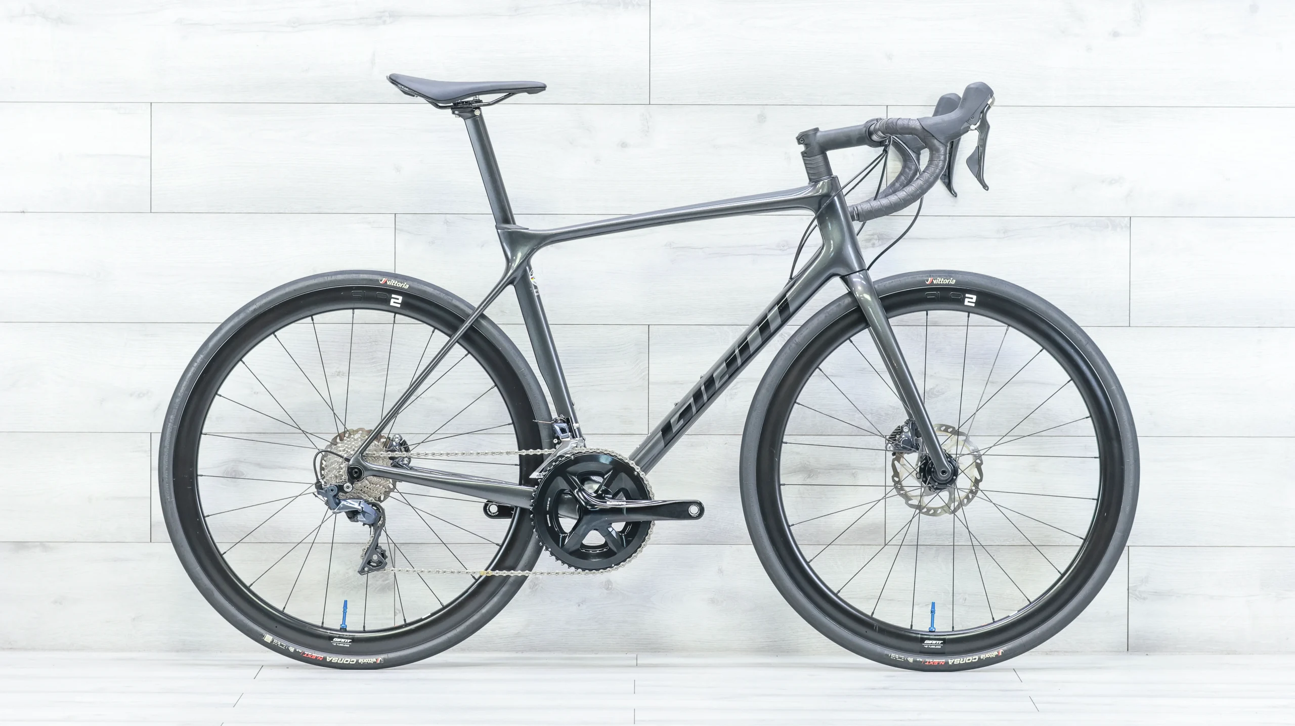 Giant TCR Advanced Disc 1+ Pro Road Bike - 2022, Med/Large