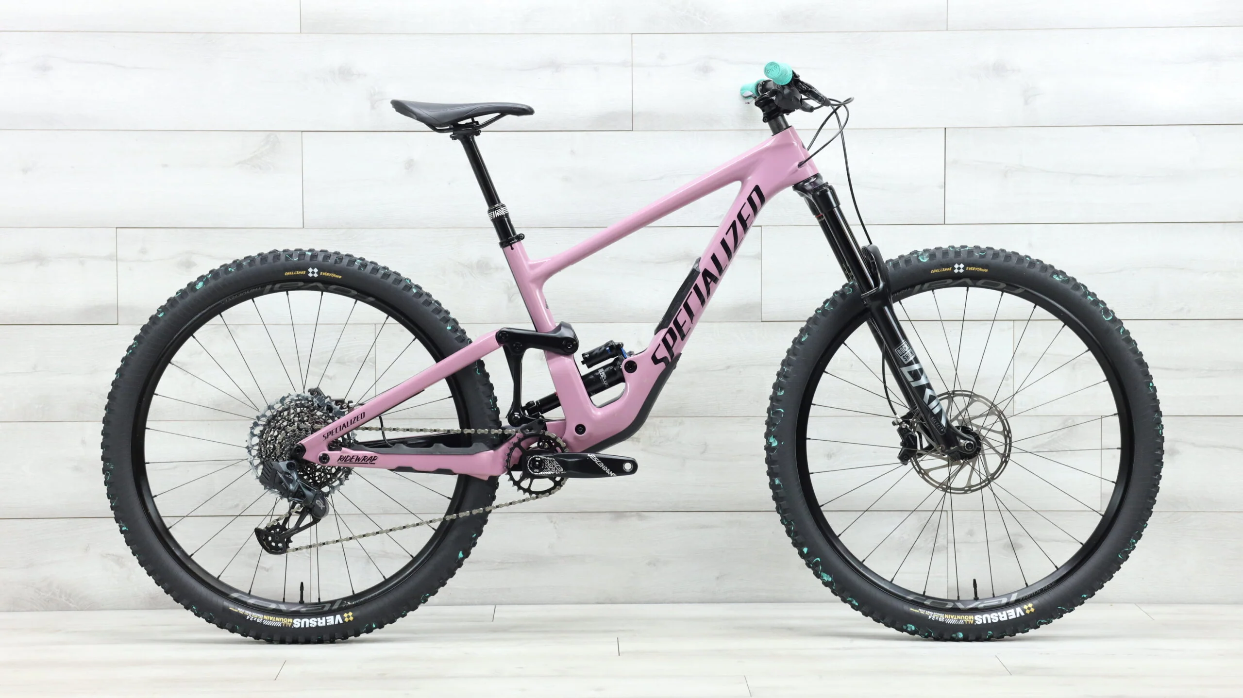 2020 Specialized Enduro EliteMountain Bike - Medium
