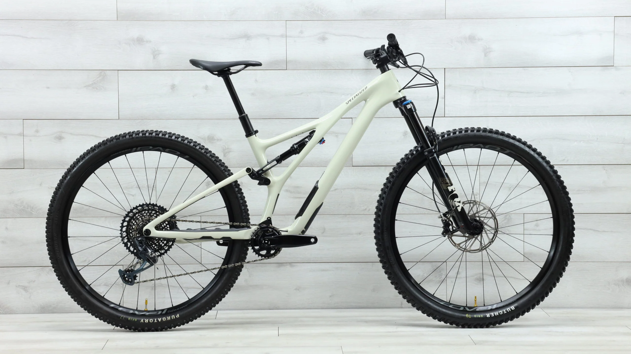 2022 Specialized Stumpjumper ExpertMountain Bike - Medium