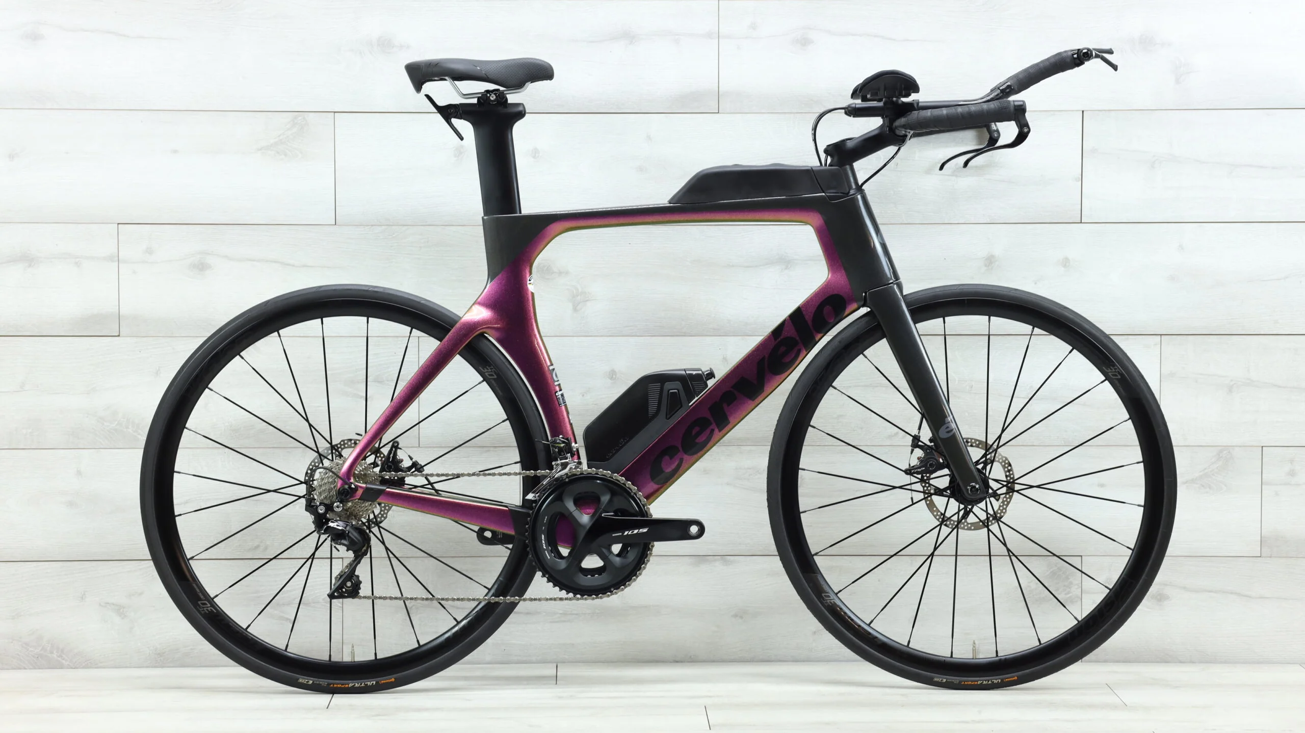 2022 Cervelo P-Series Disc 105Triathlon Bike - 58cm