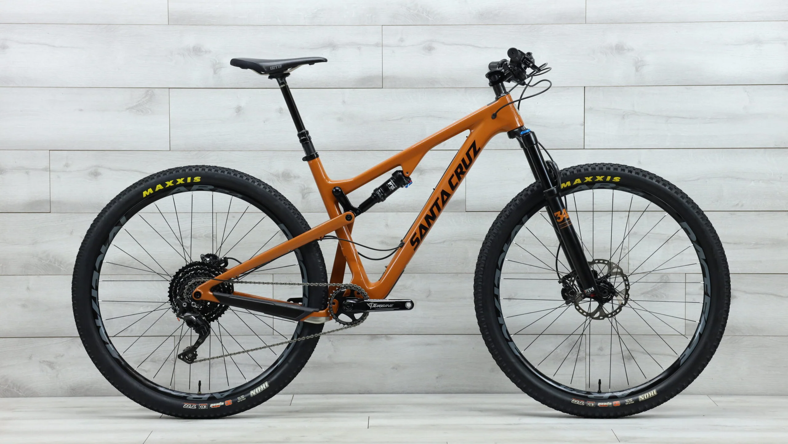 2018 Santa Cruz Tallboy 29 XE Carbon CMountain Bike - Large