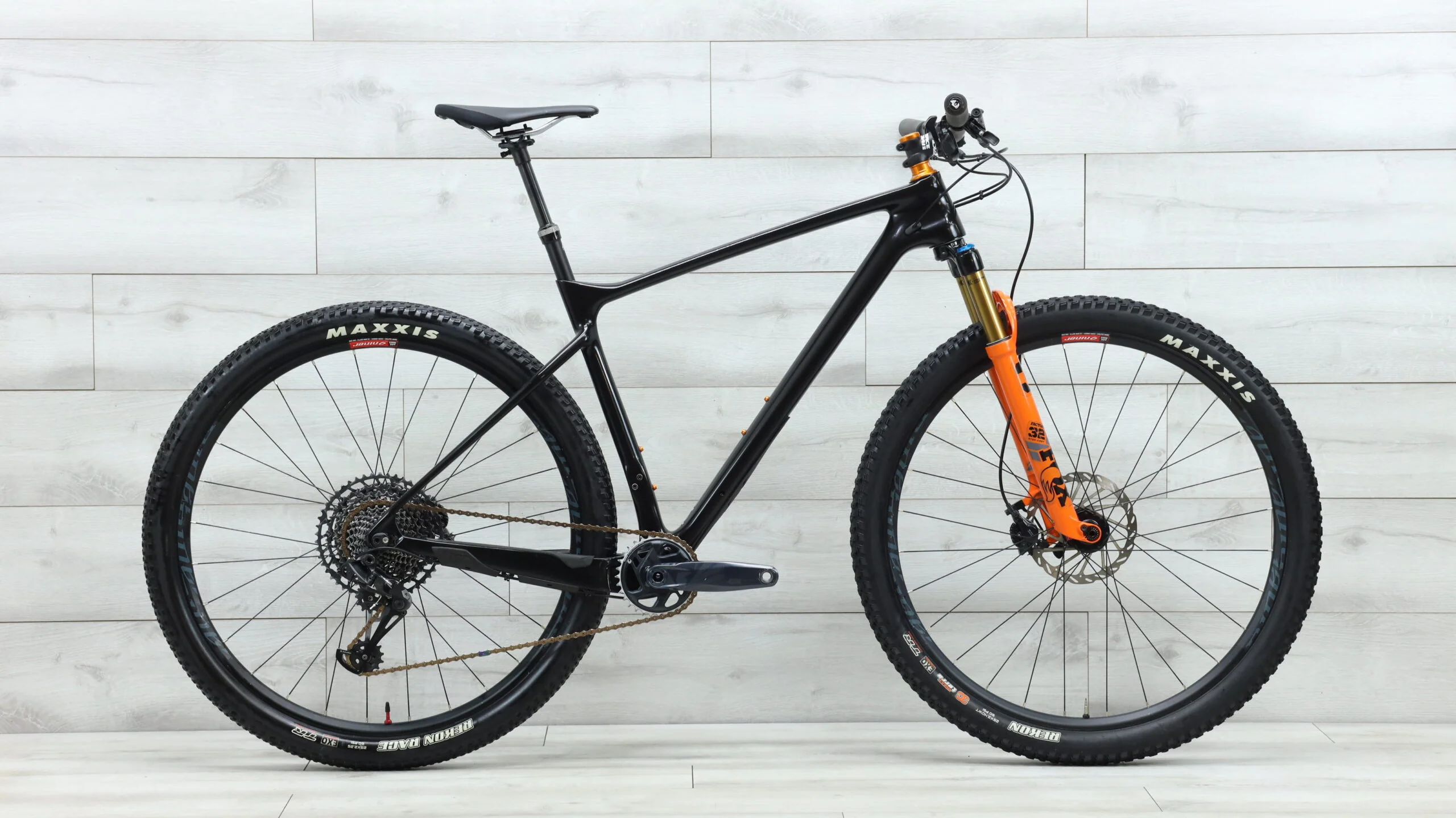 2019 Giant XTC AdvancedMountain Bike - Large