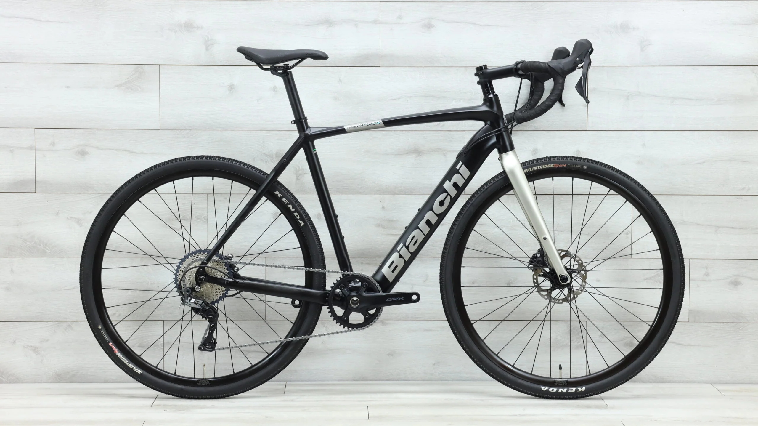 2022 Bianchi Impulso E-AllroadGravel E-Bike - Large