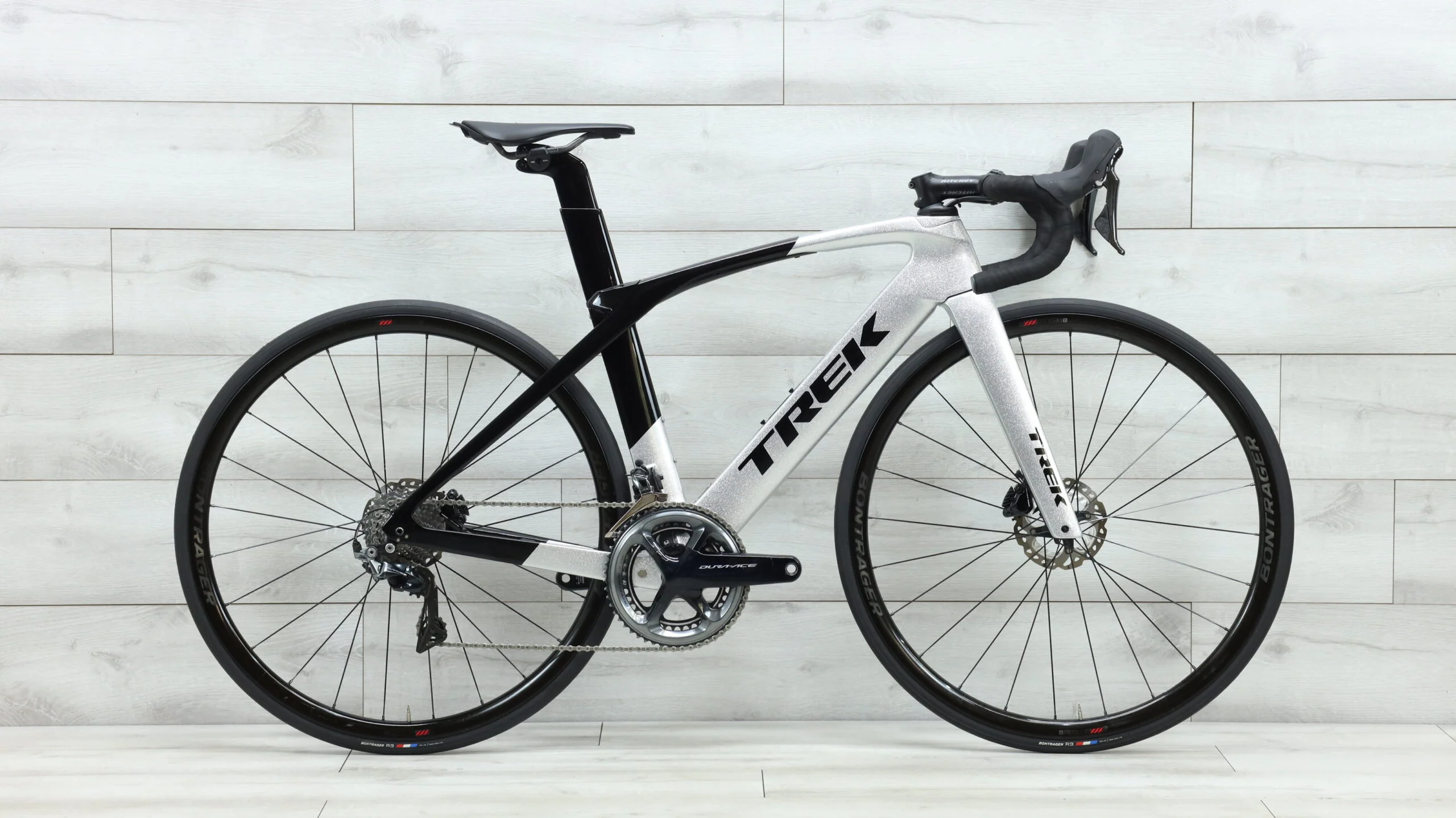 2019 Trek Madone SLRoad Bike - 52cm