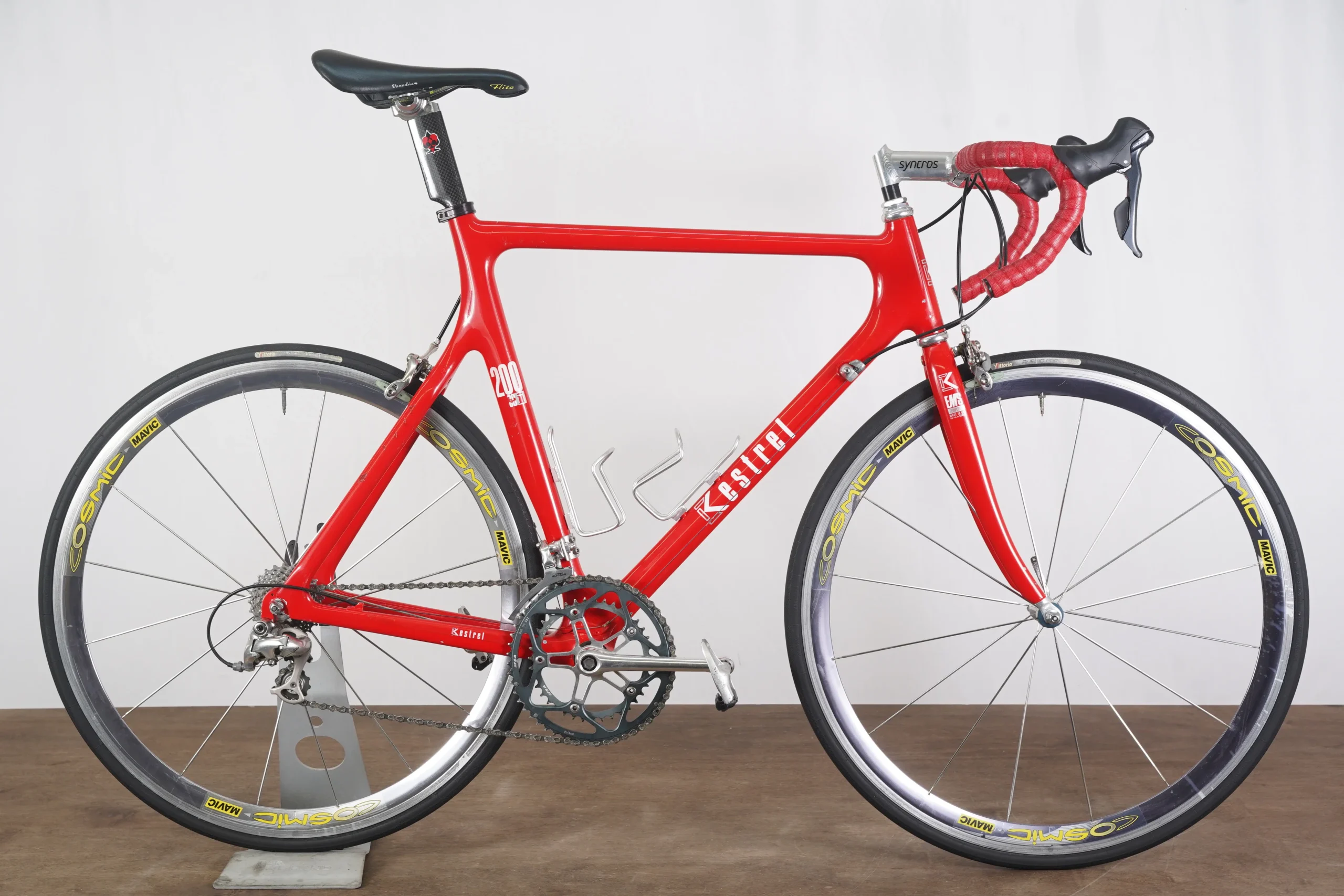 56cm Kestrel 200 SCi Shimano Sora/Ultegra 9 Speed Carbon Rim Road Bike