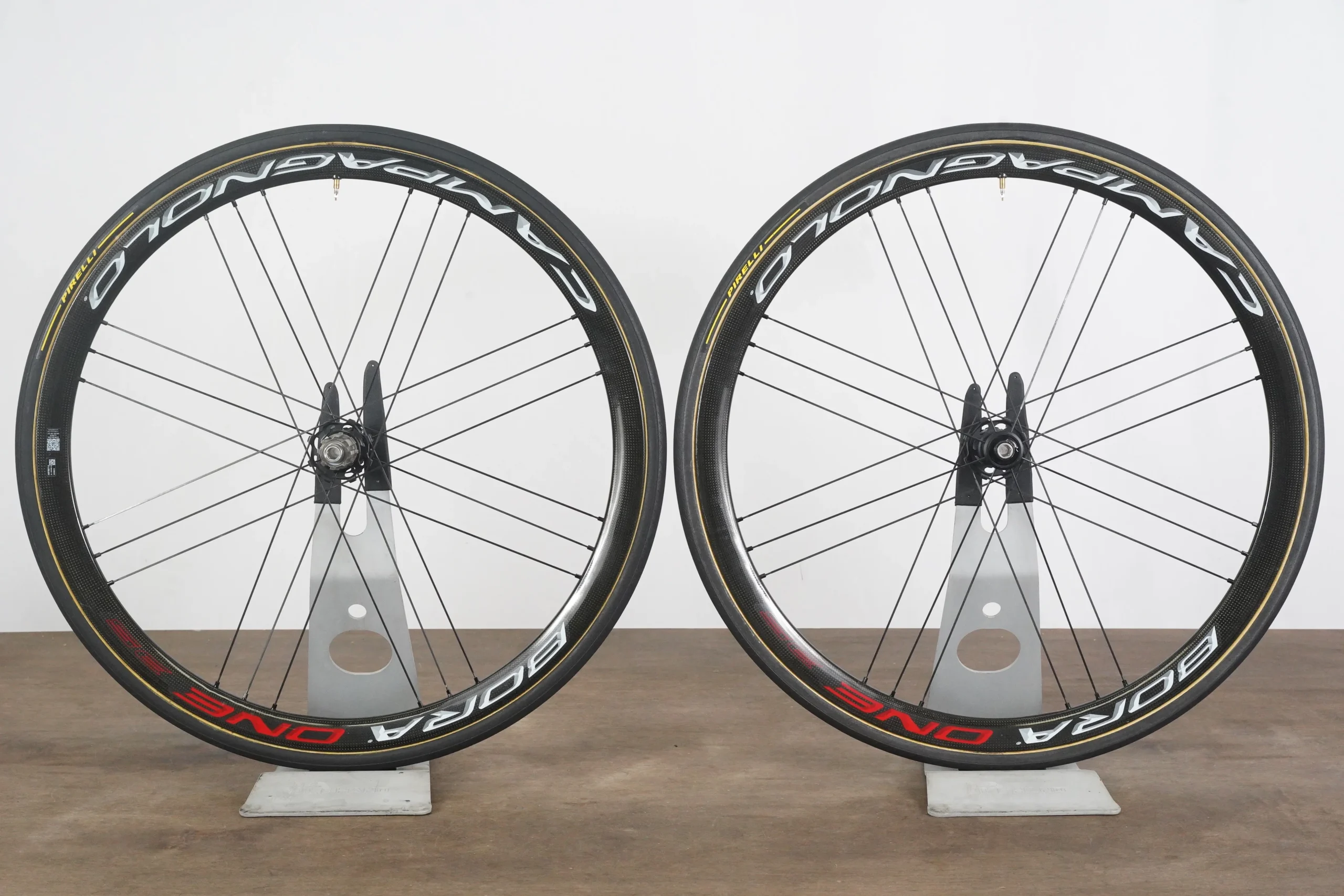 Campagnolo Bora One 35 Carbon Tubular Disc Brake Wheelset Campagnolo 11 Speed