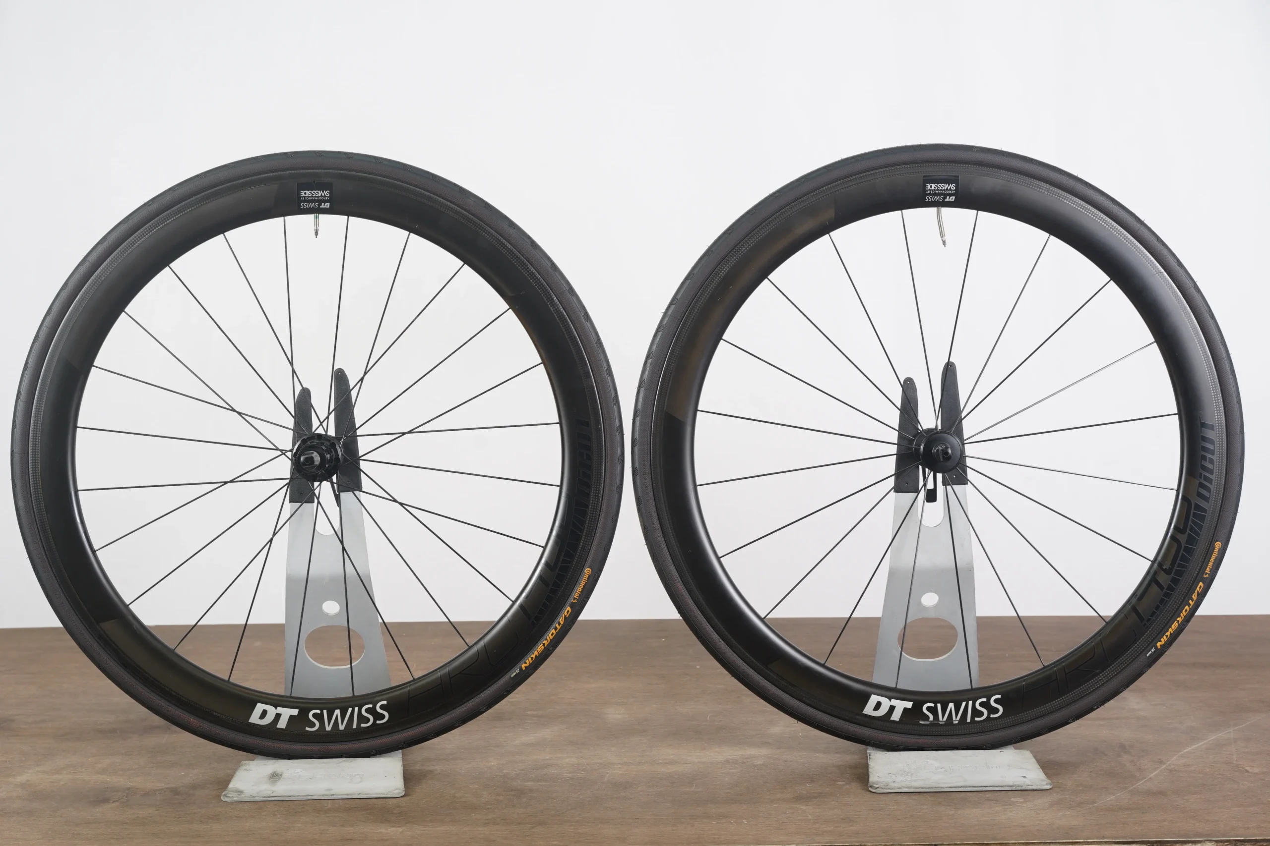 DT Swiss ARC 1400 DICUT Carbon Clincher Rim Brake Wheelset 11 Speed