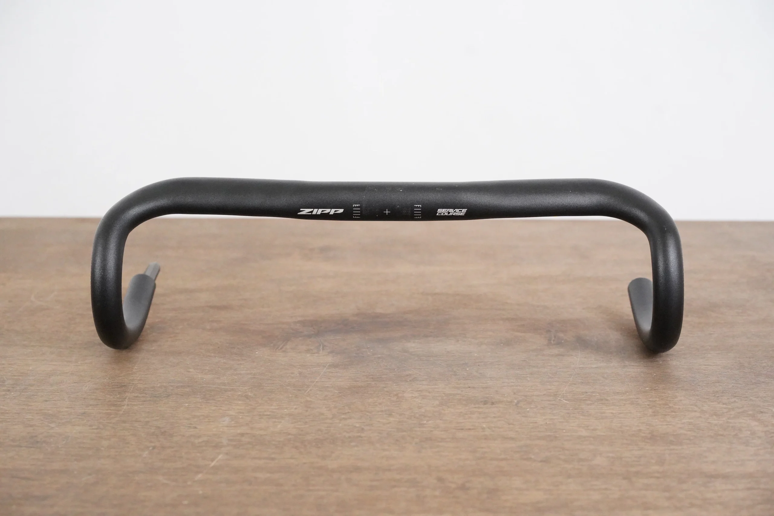 44cm Zipp Service Course 70 Ergo Alloy Compact Road Handlebar 31.8mm