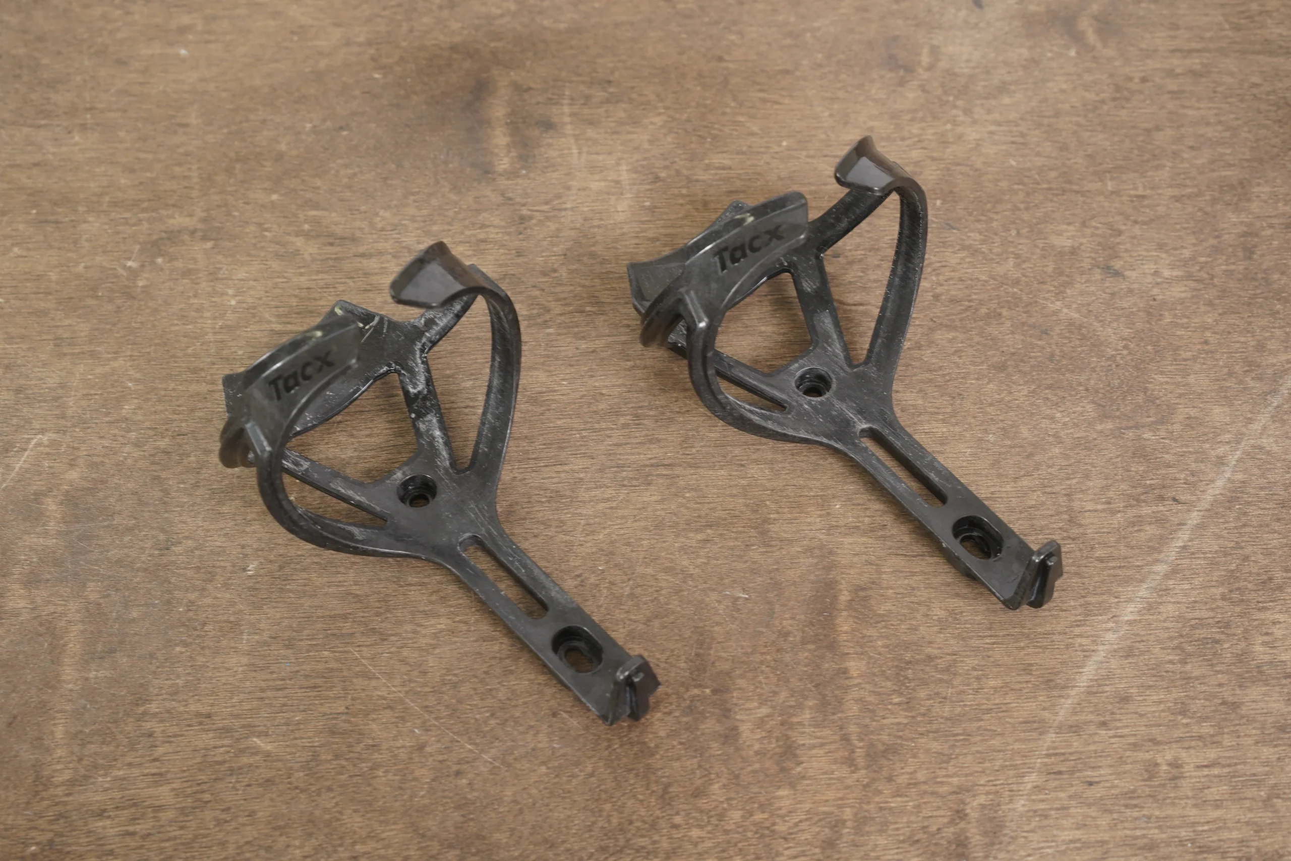 (2) Garmin TacX Water Bottle Cages 61g