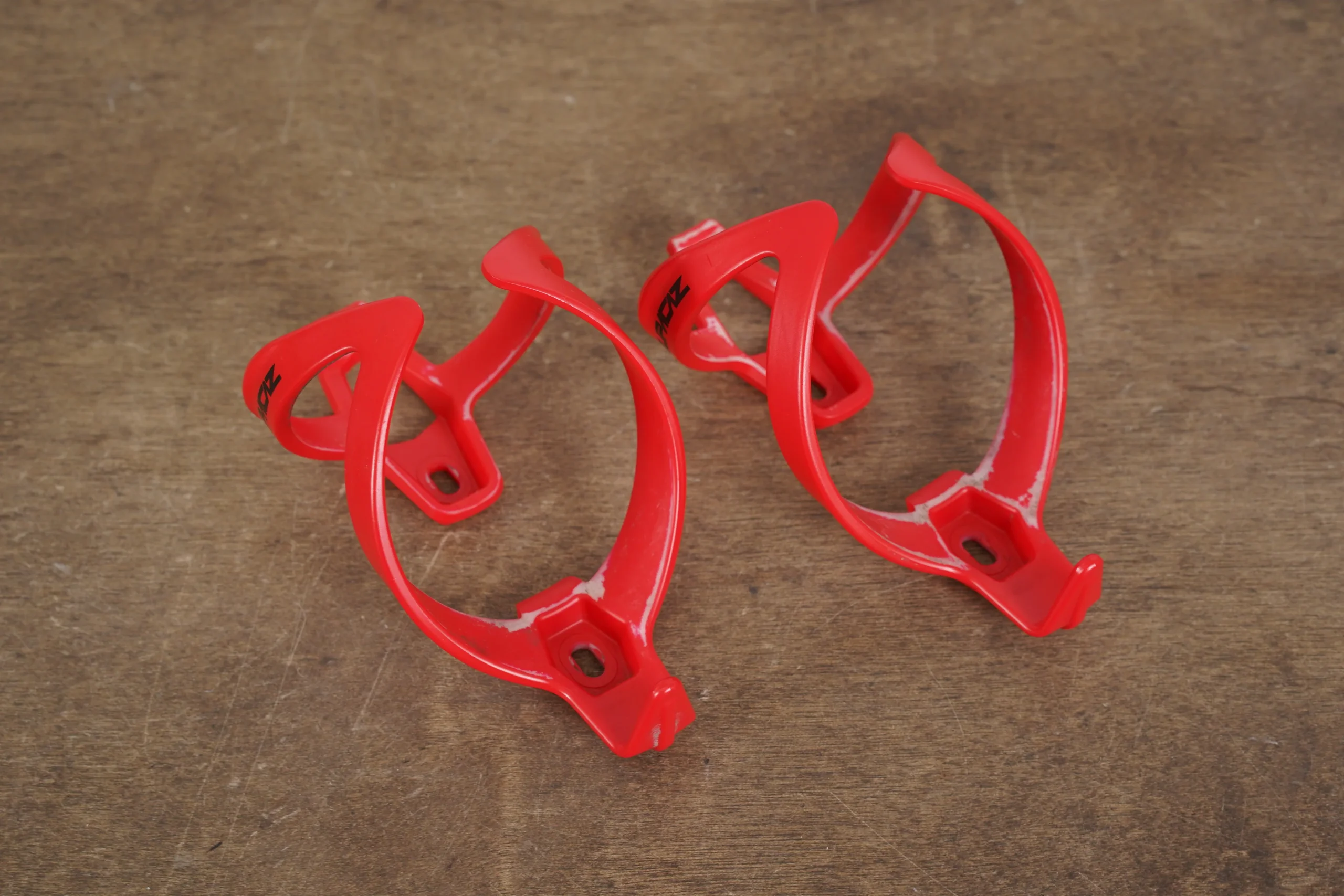(2) Supacaz Water Bottle Cages 68g