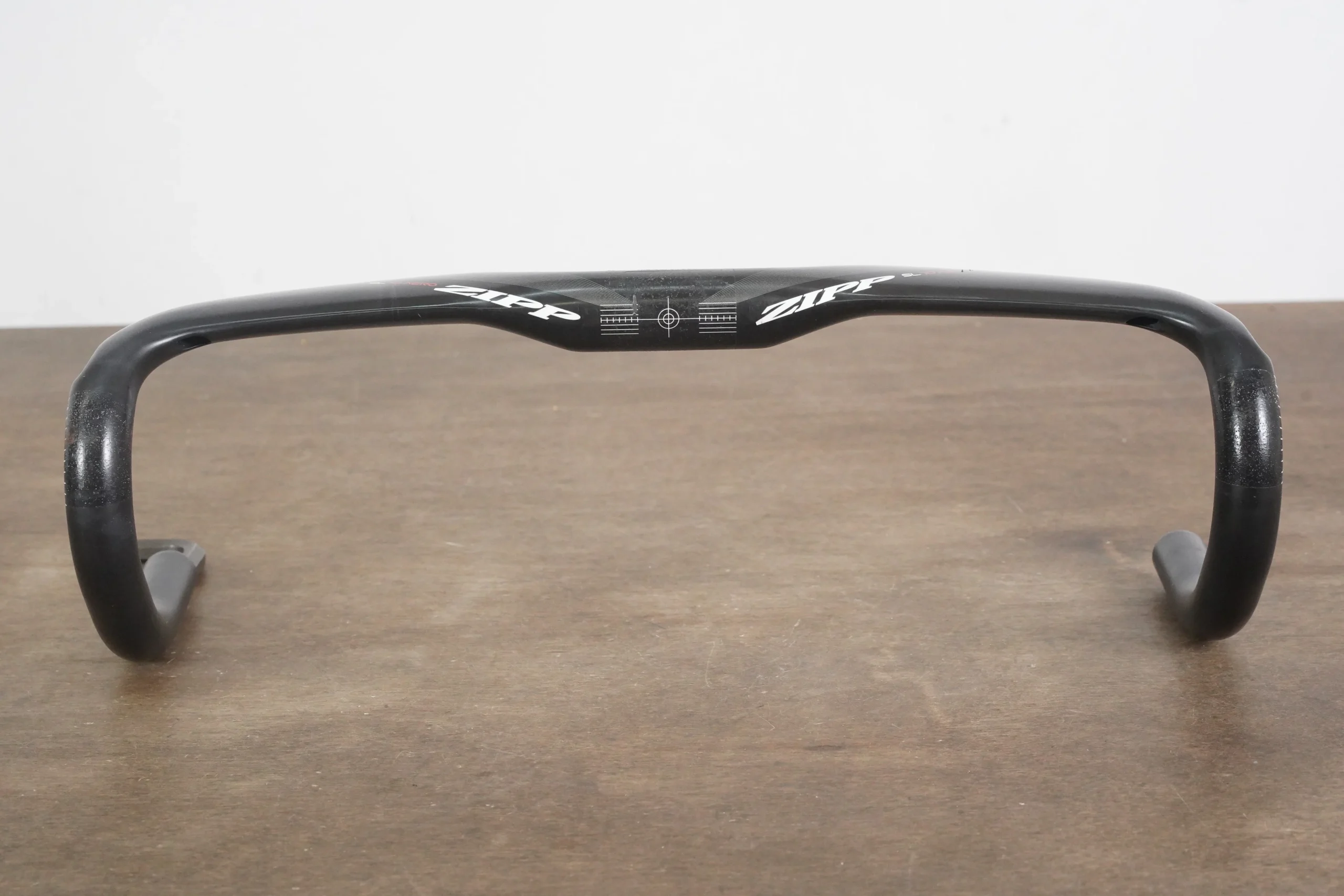 42cm Zipp SL-70 Carbon Compact Aero Road Handlebar 31.8mm SL70