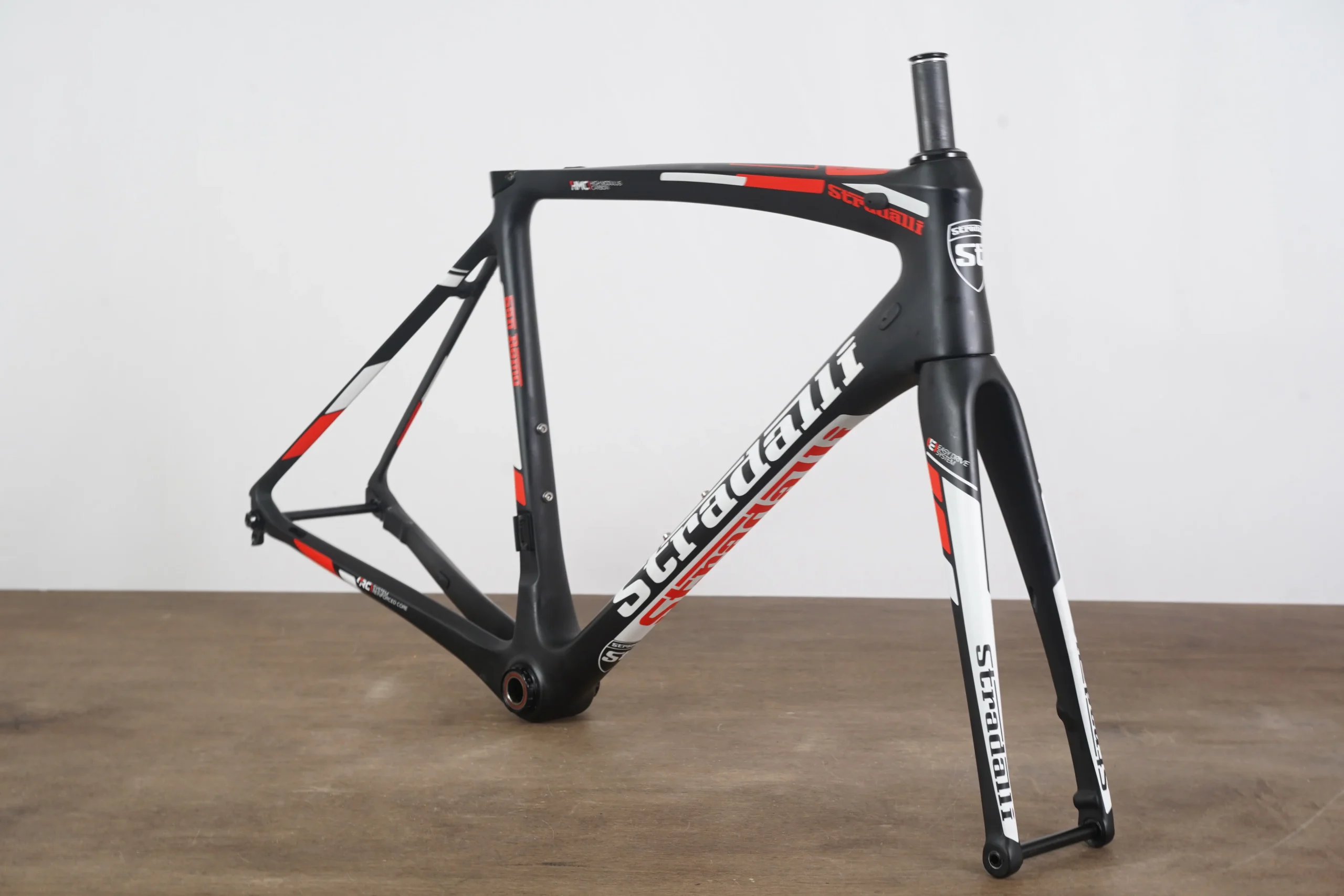 52cm Stradalli San Remo Carbon Disc Brake Frameset