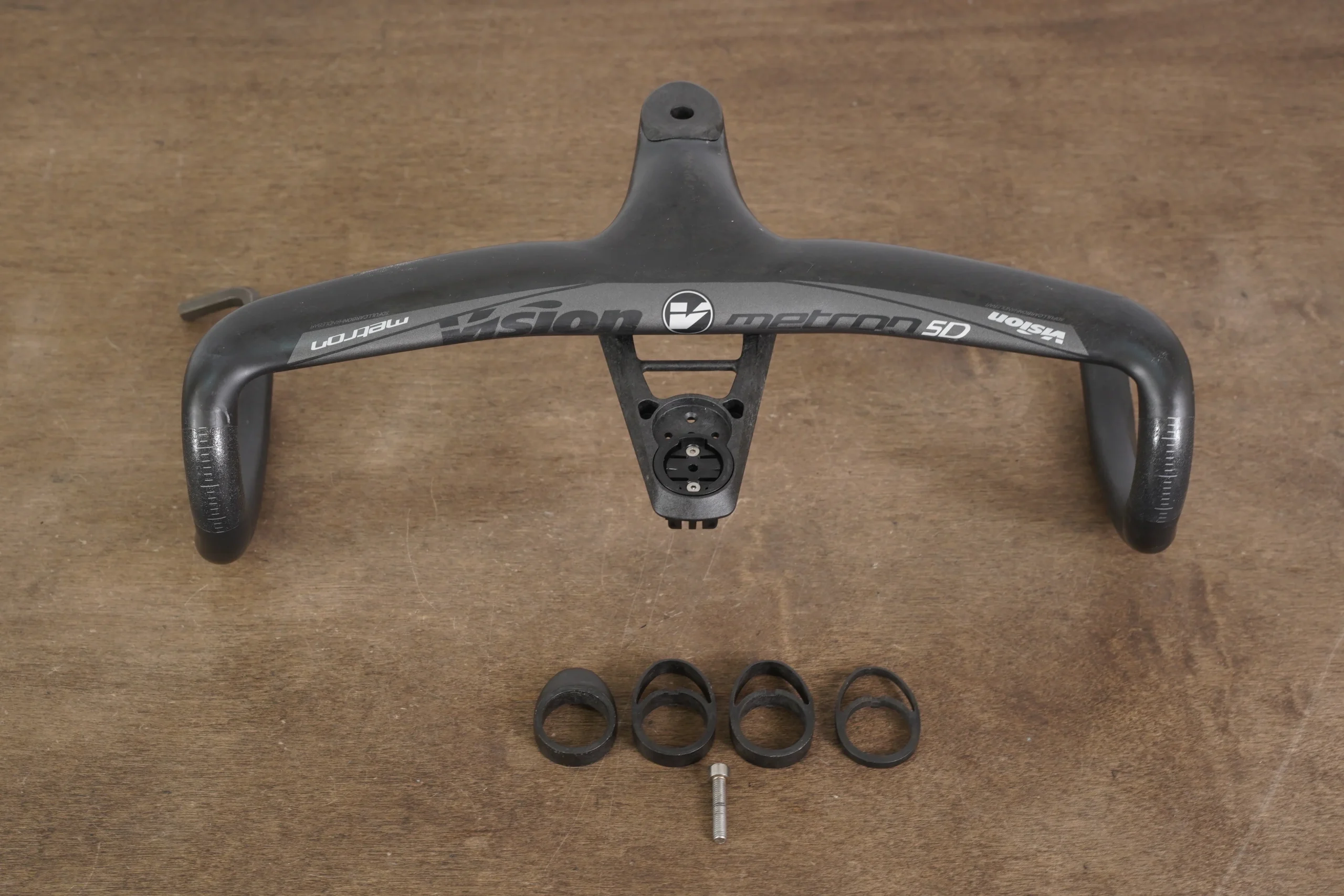 40cm Vision Metron 5D 100mm -6 Degree Integrated Carbon Barstem Handlebar