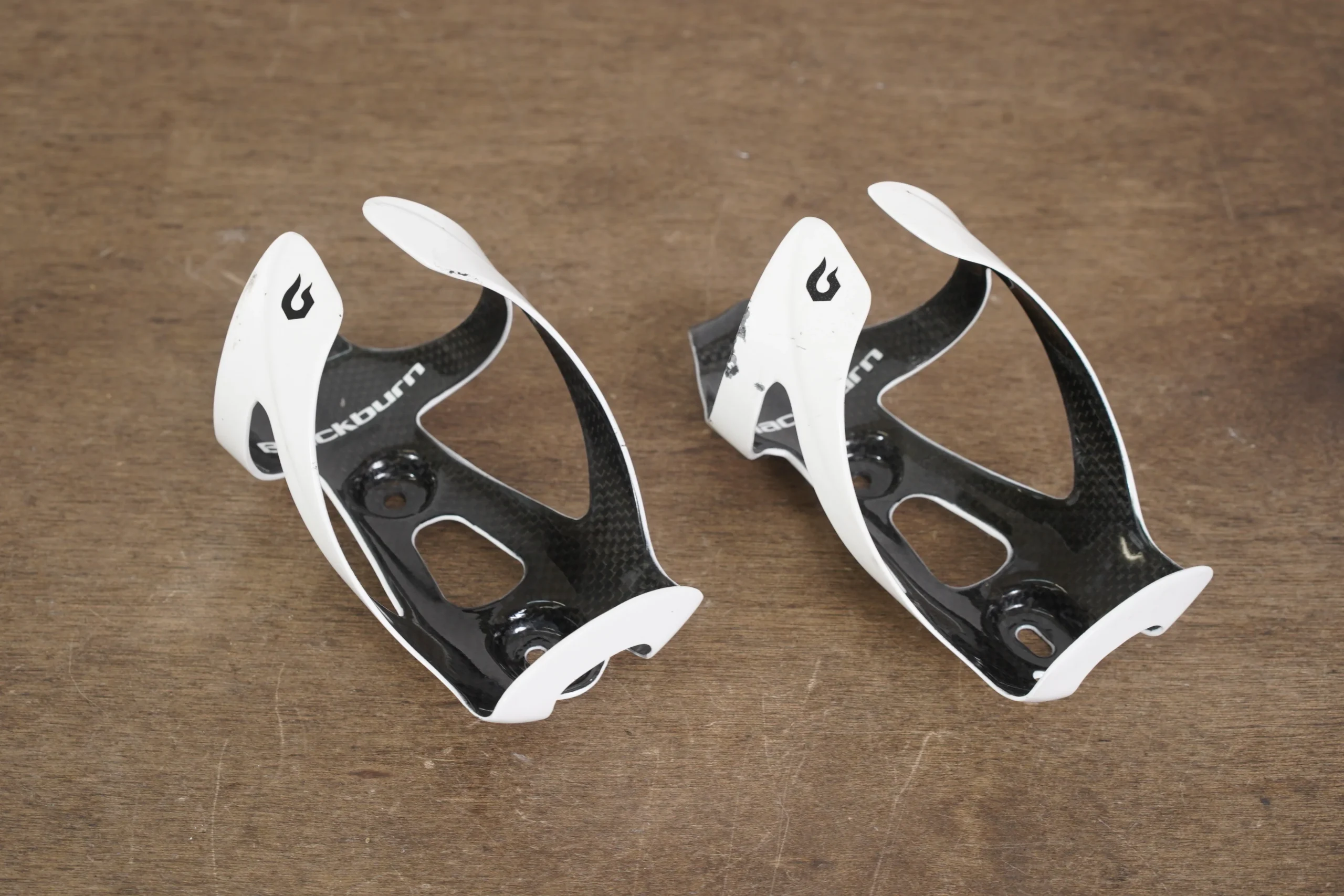 (2) Blackburn Camber Carbon Water Bottle Cages 54g