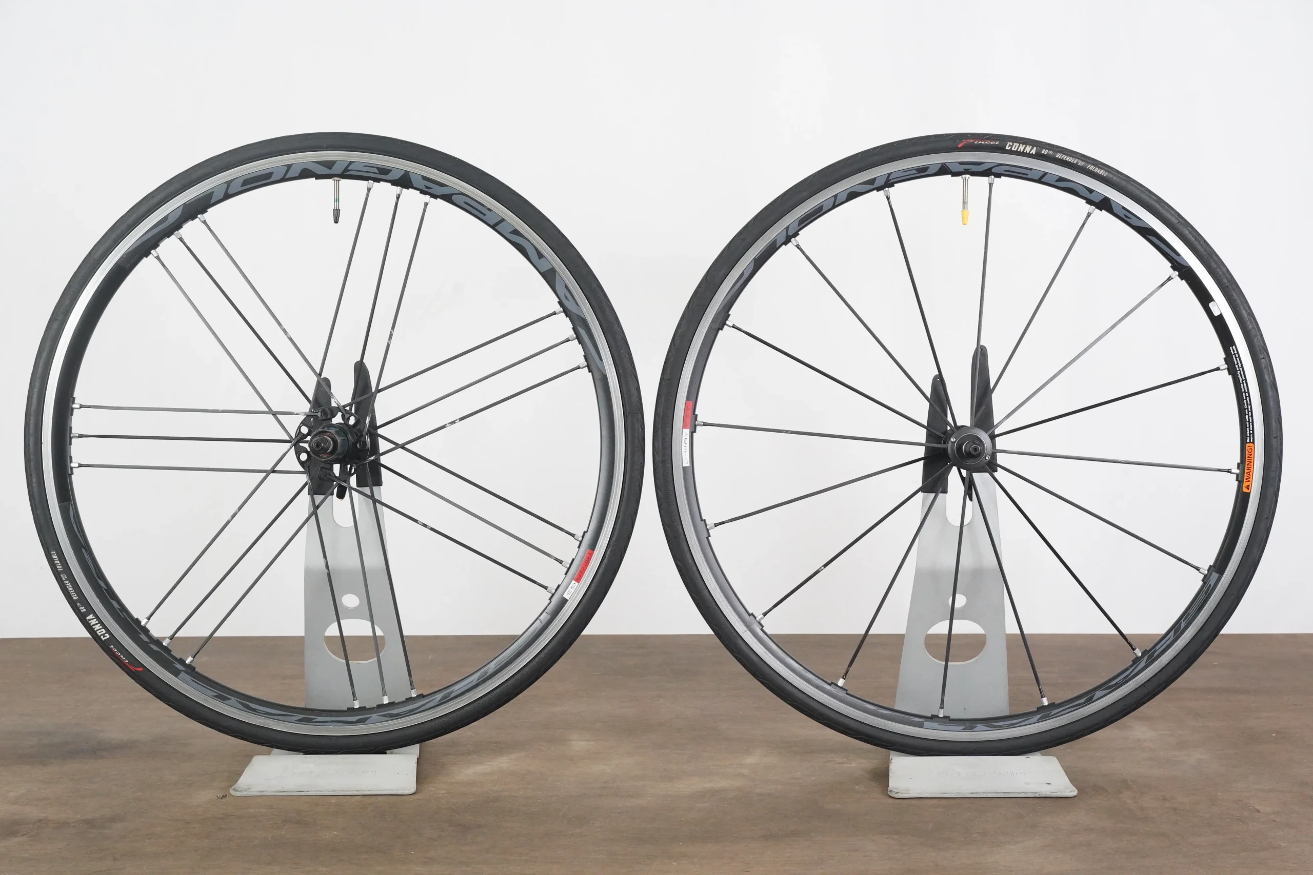 Campagnolo Shamal Ultra Alloy Clincher Rim Brake Wheelset Shimano/SRAM 11 Speed