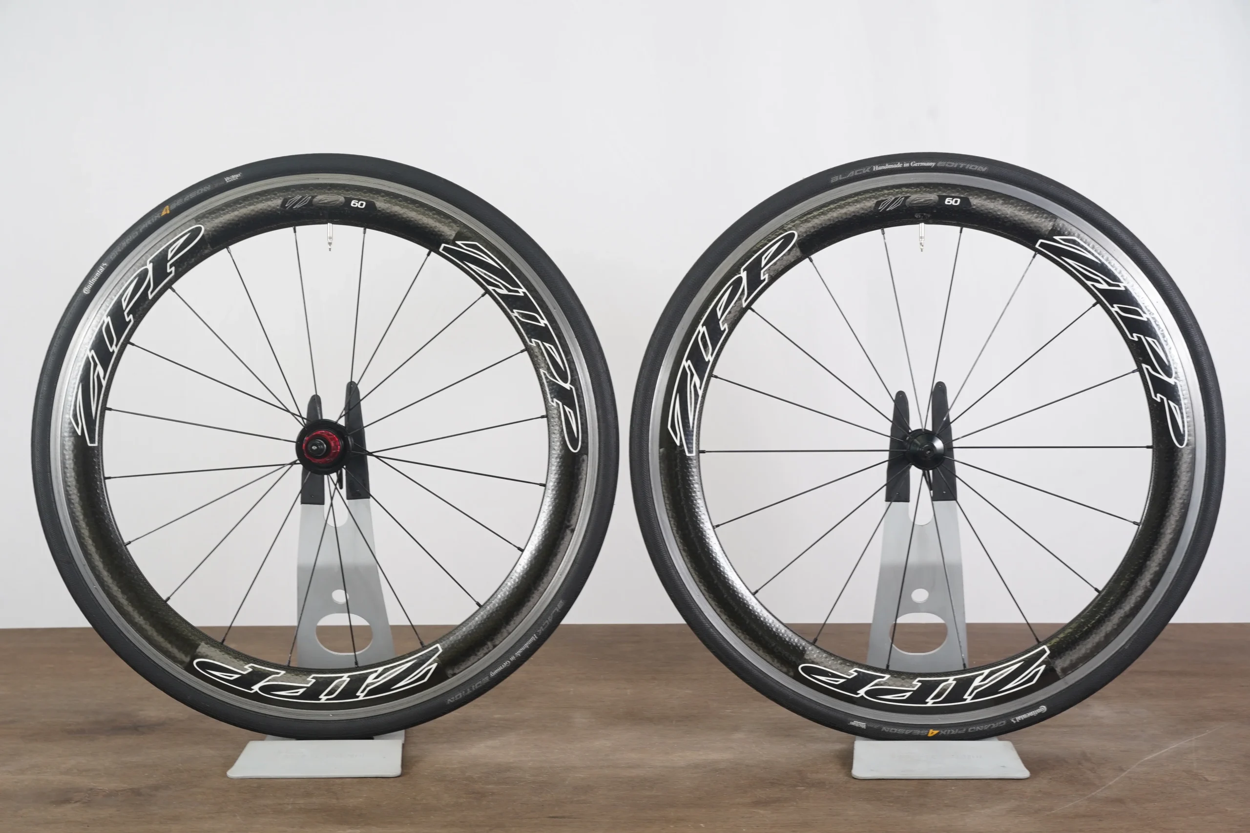 Zipp 60 Carbon Clincher Rim Brake Wheelset Shimano/SRAM 11 Speed