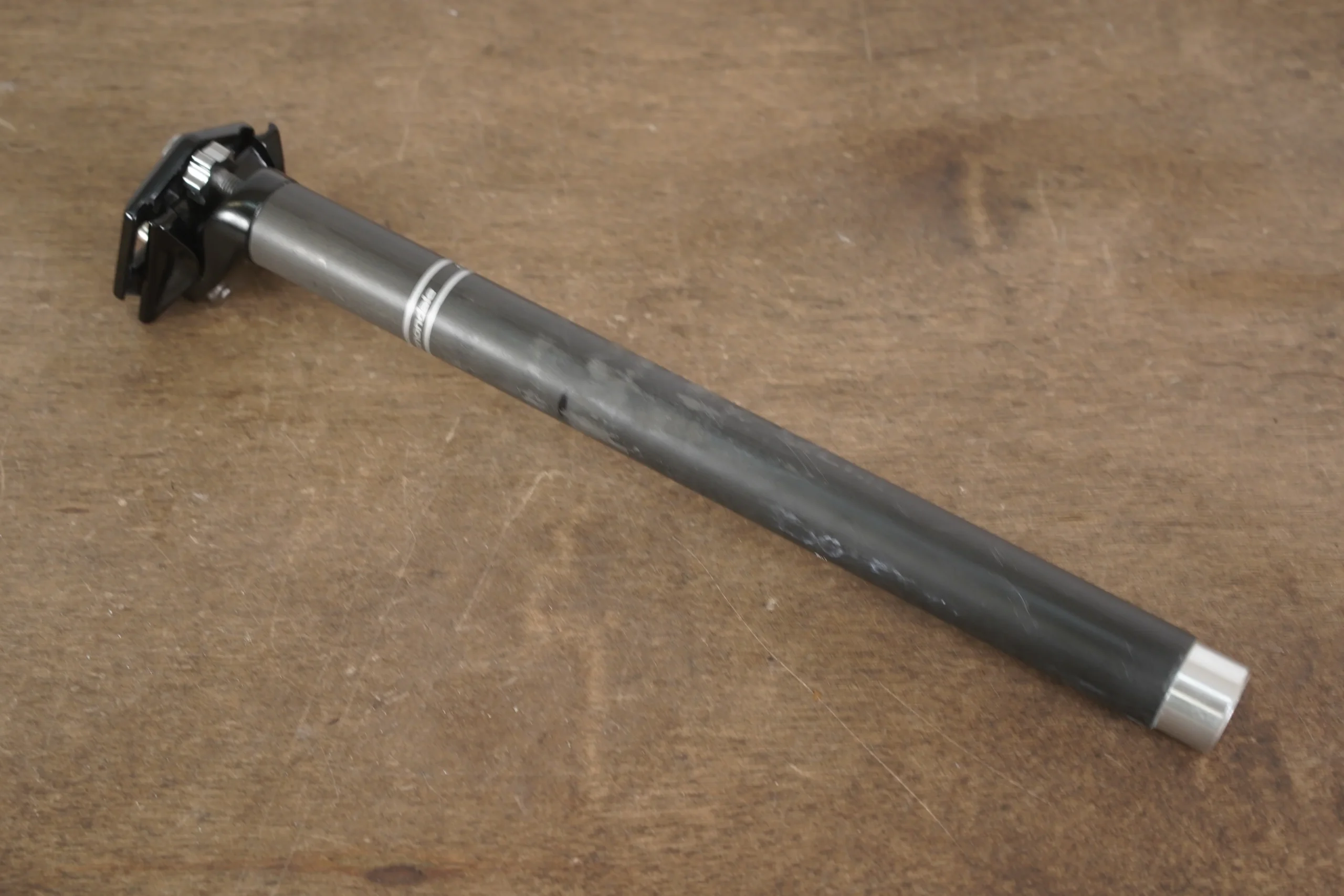 25.4mm Cannondale C2 Carbon Alloy Setback Road Seatpost