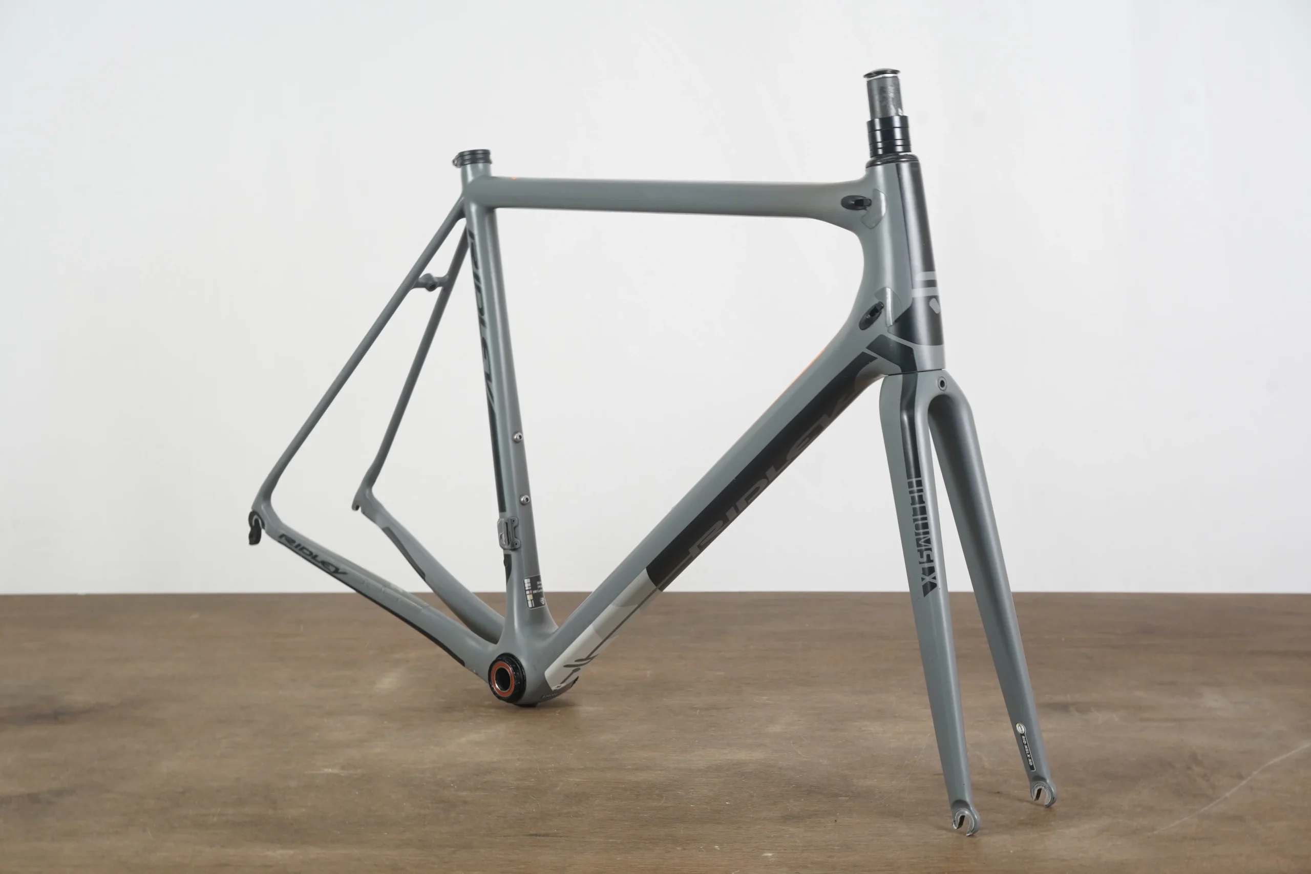 M (Medium) Ridley Helium SLX Carbon Rim Brake Road Frameset