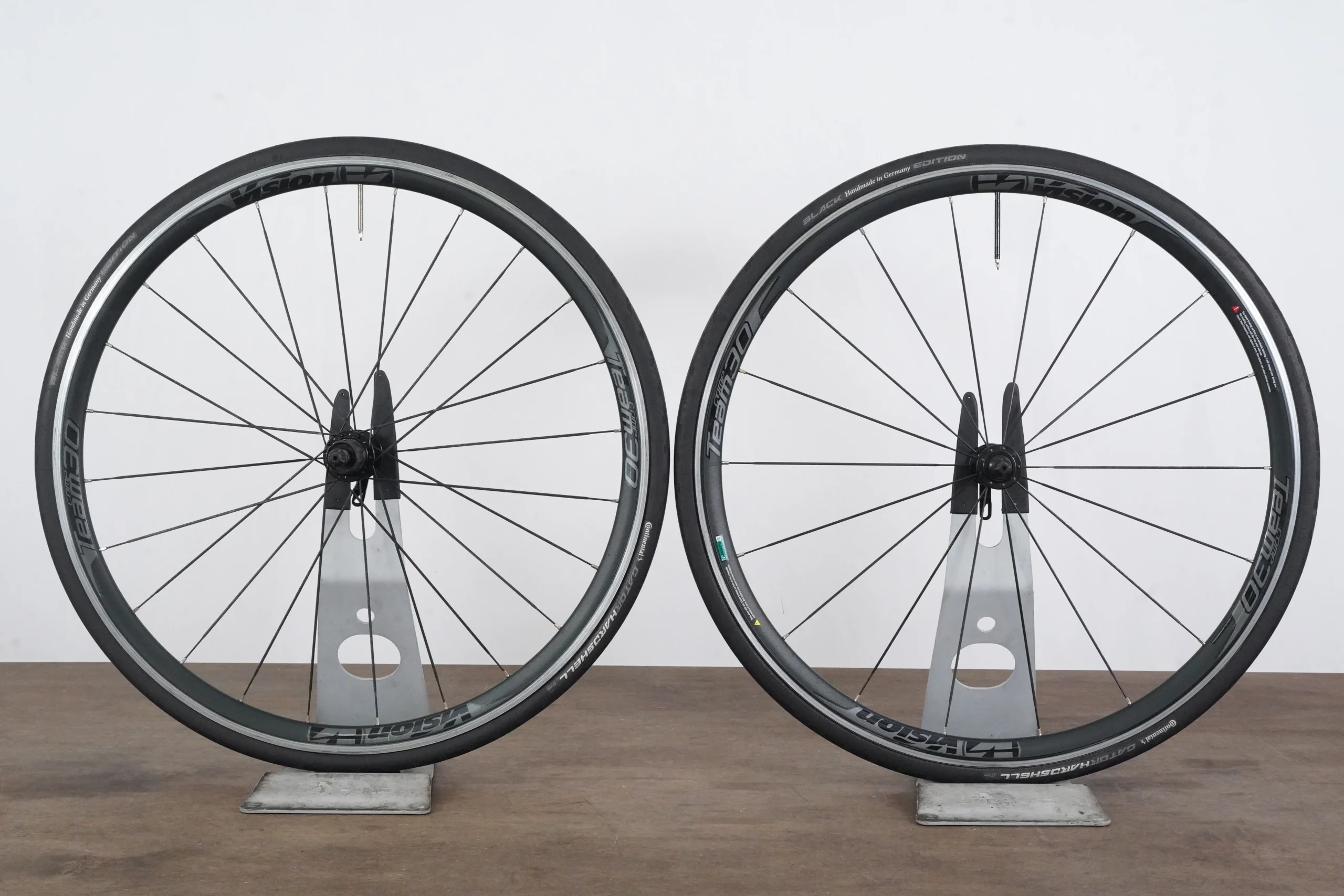 Vision Team 30 Comp Alloy Clincher Rim Brake Wheelset Shimano/SRAM 11 Speed