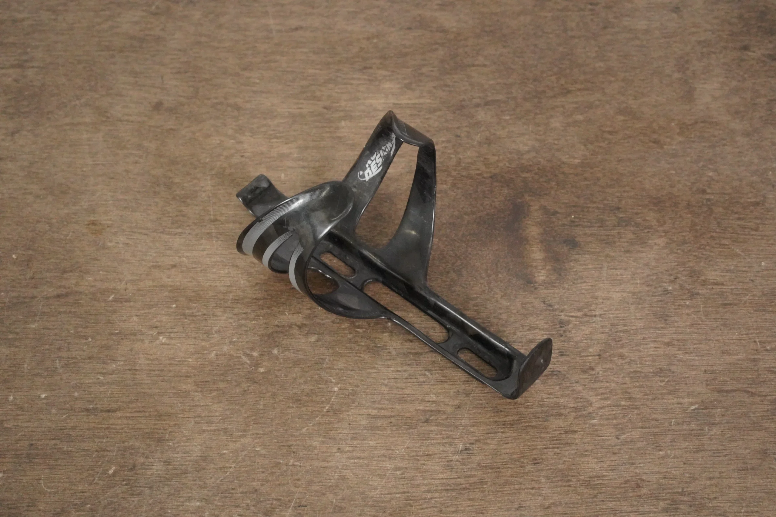 (1) Profile Design Carbon Water Bottle Cage 17g