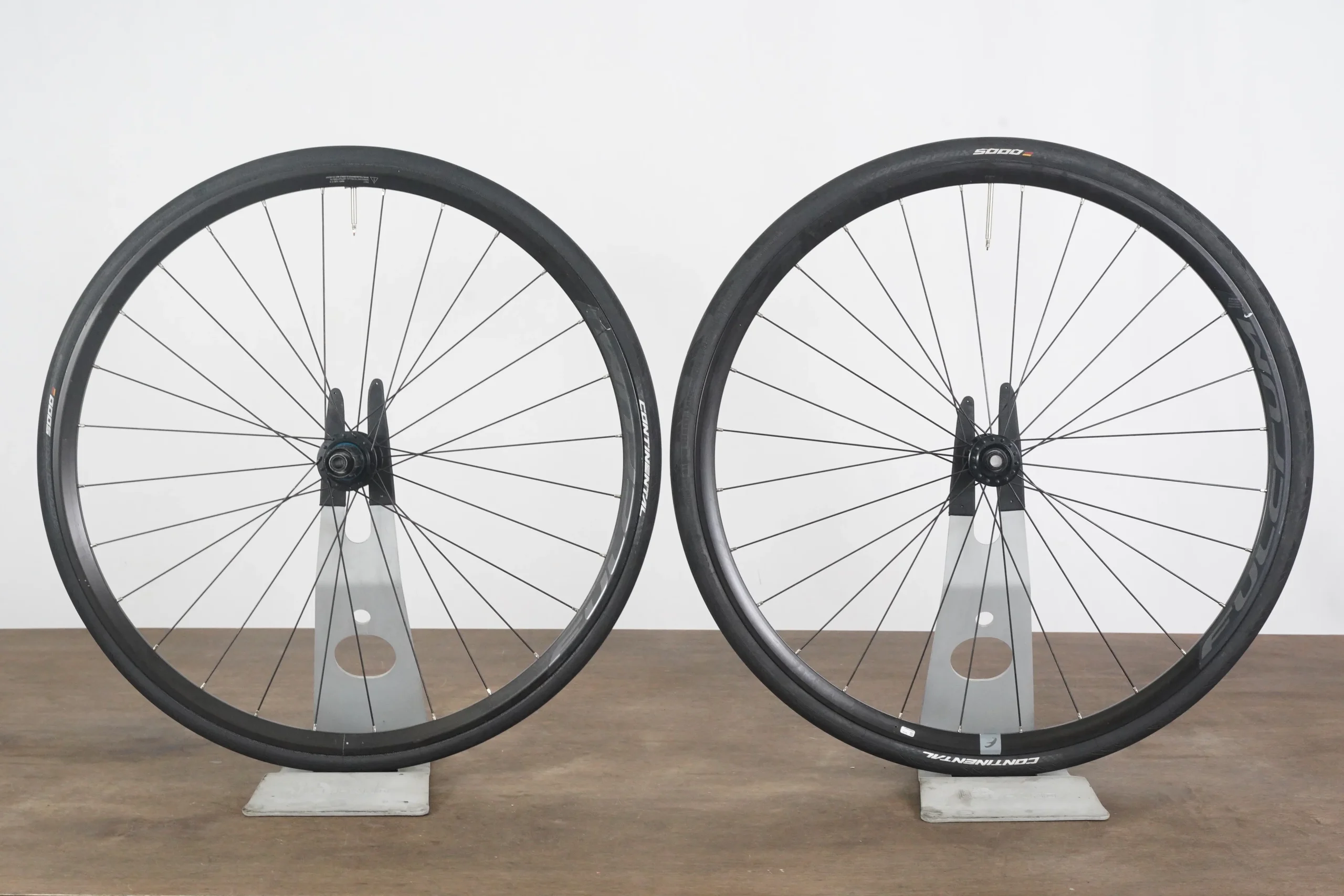 Fulcrum Racing 818 Alloy Clincher Disc Brake Wheelset Shimano/SRAM 11 Speed