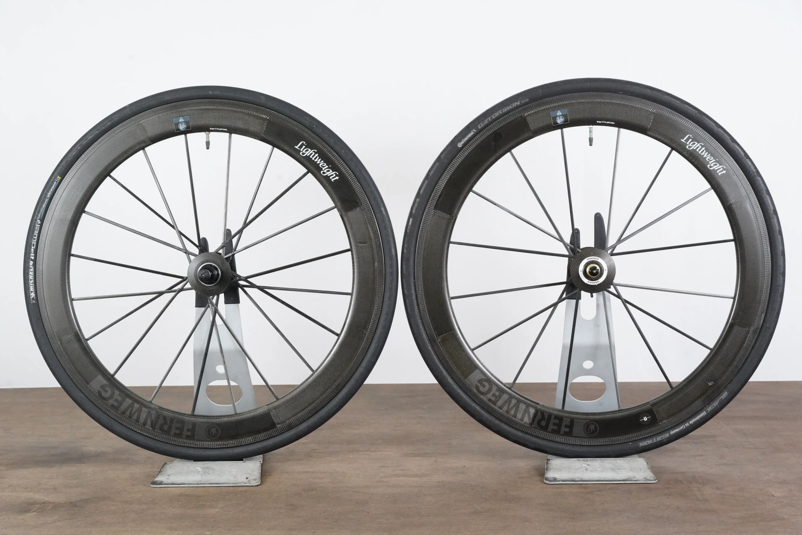 Lightweight Fernweg Carbon Clincher Rim Brake Wheelset XDR 12 Speed