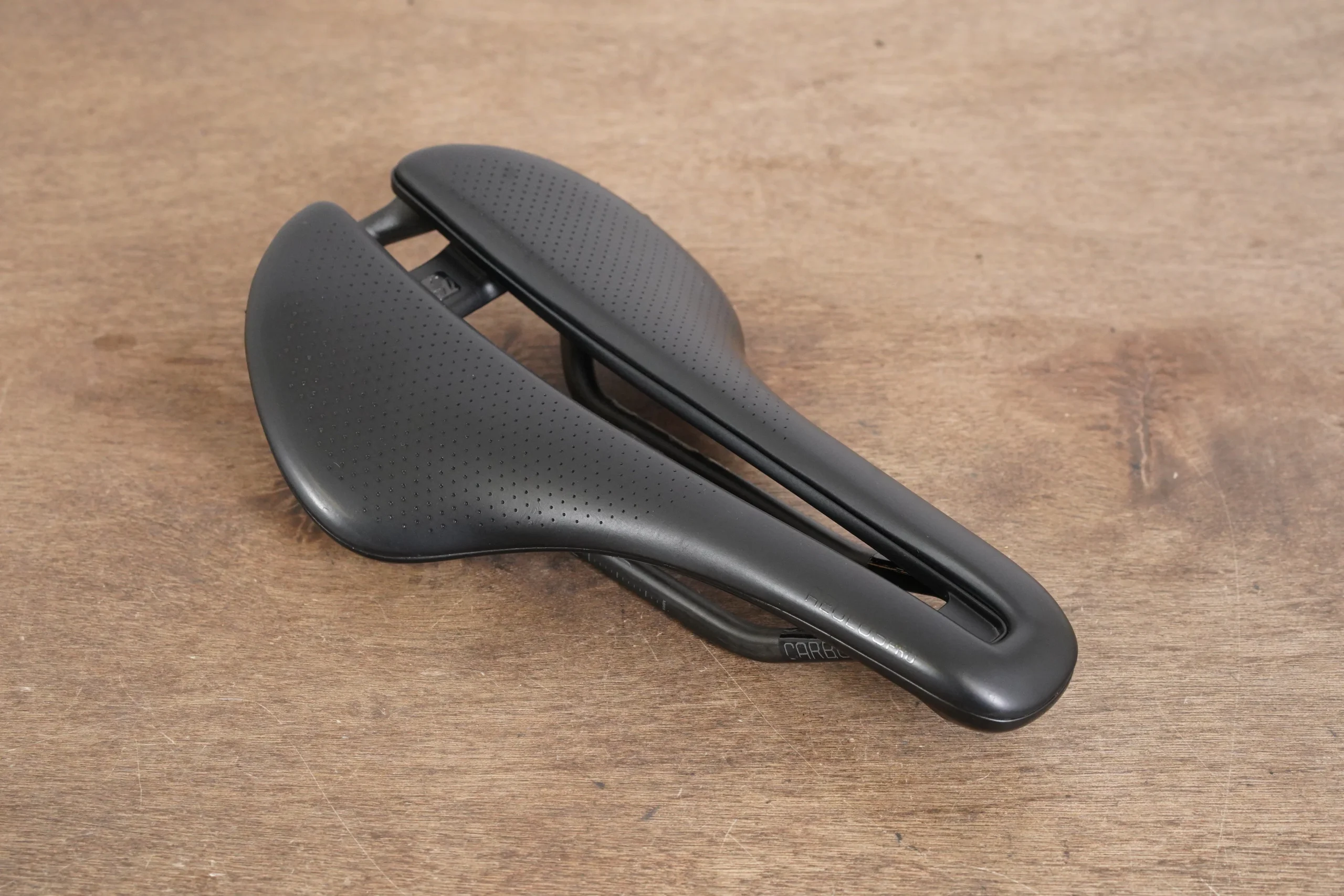 155mm Bontrager Aeolus Pro Carbon Rail Road Saddle 175g