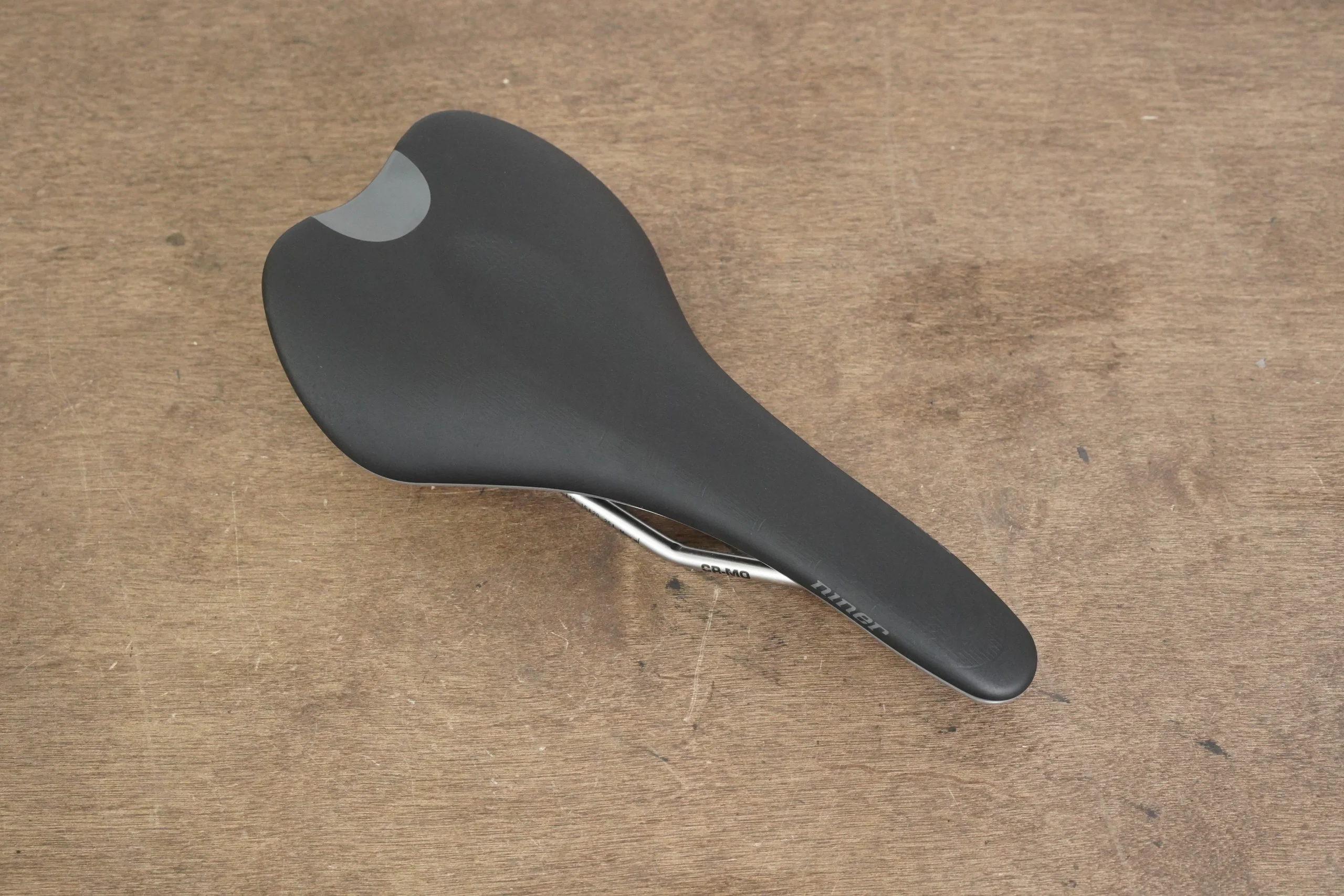 130mm Niner Chromoly Rail Road Saddle 255g