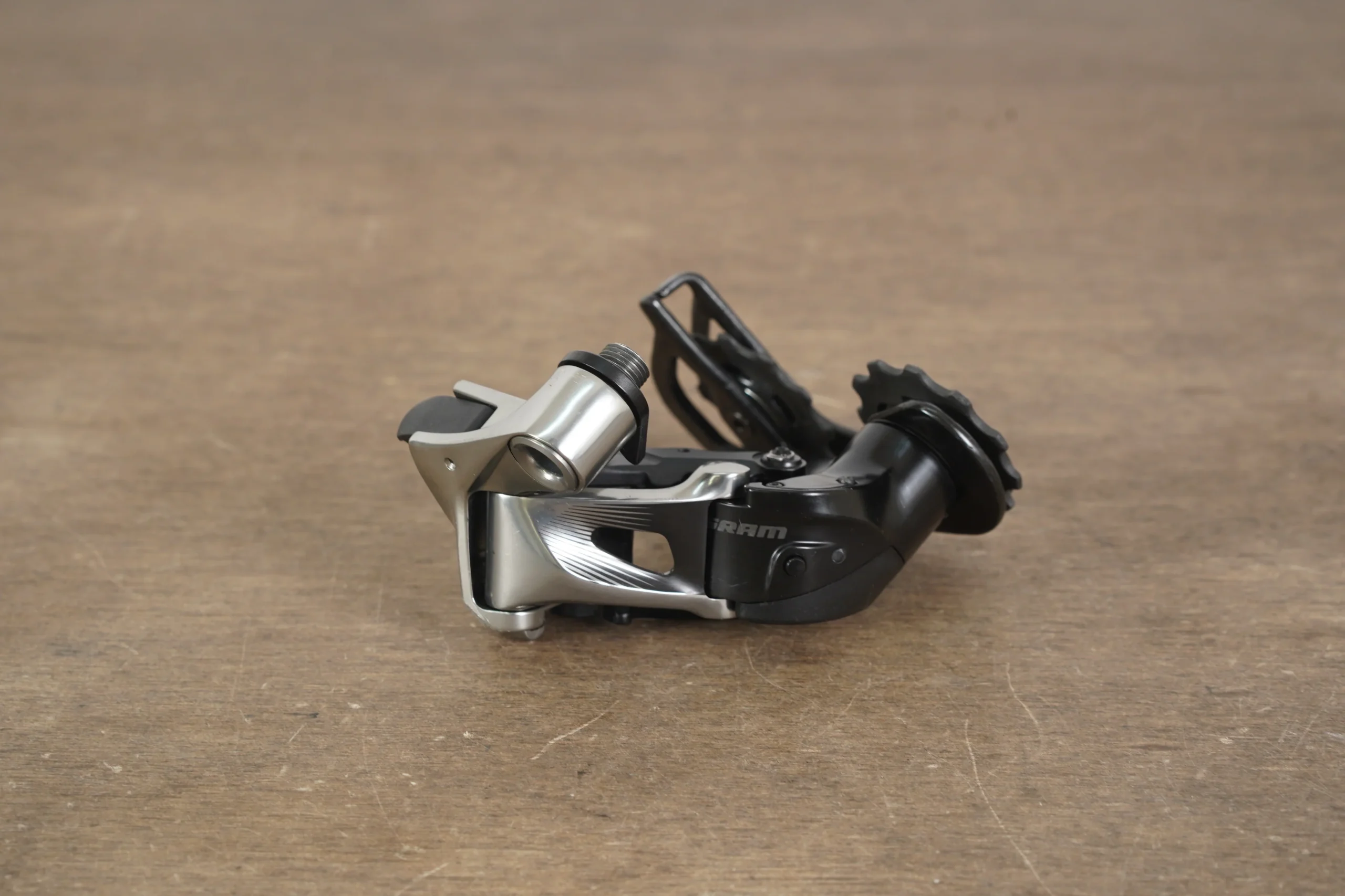 SRAM Red eTap Wireless Electronic 11 Speed Rear Derailleur
