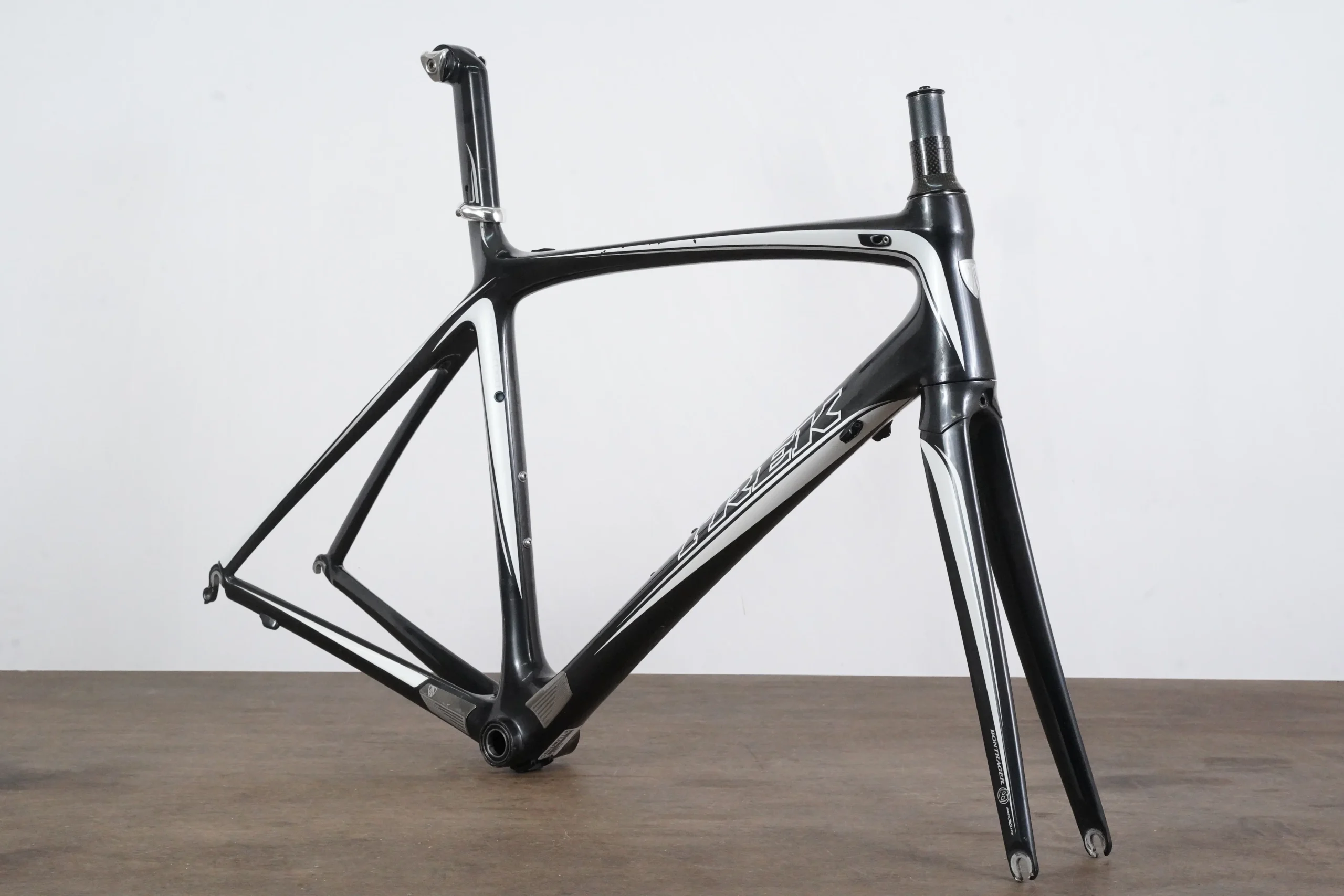 54cm Trek Madone 5.2 Carbon Rim Brake Road Frameset