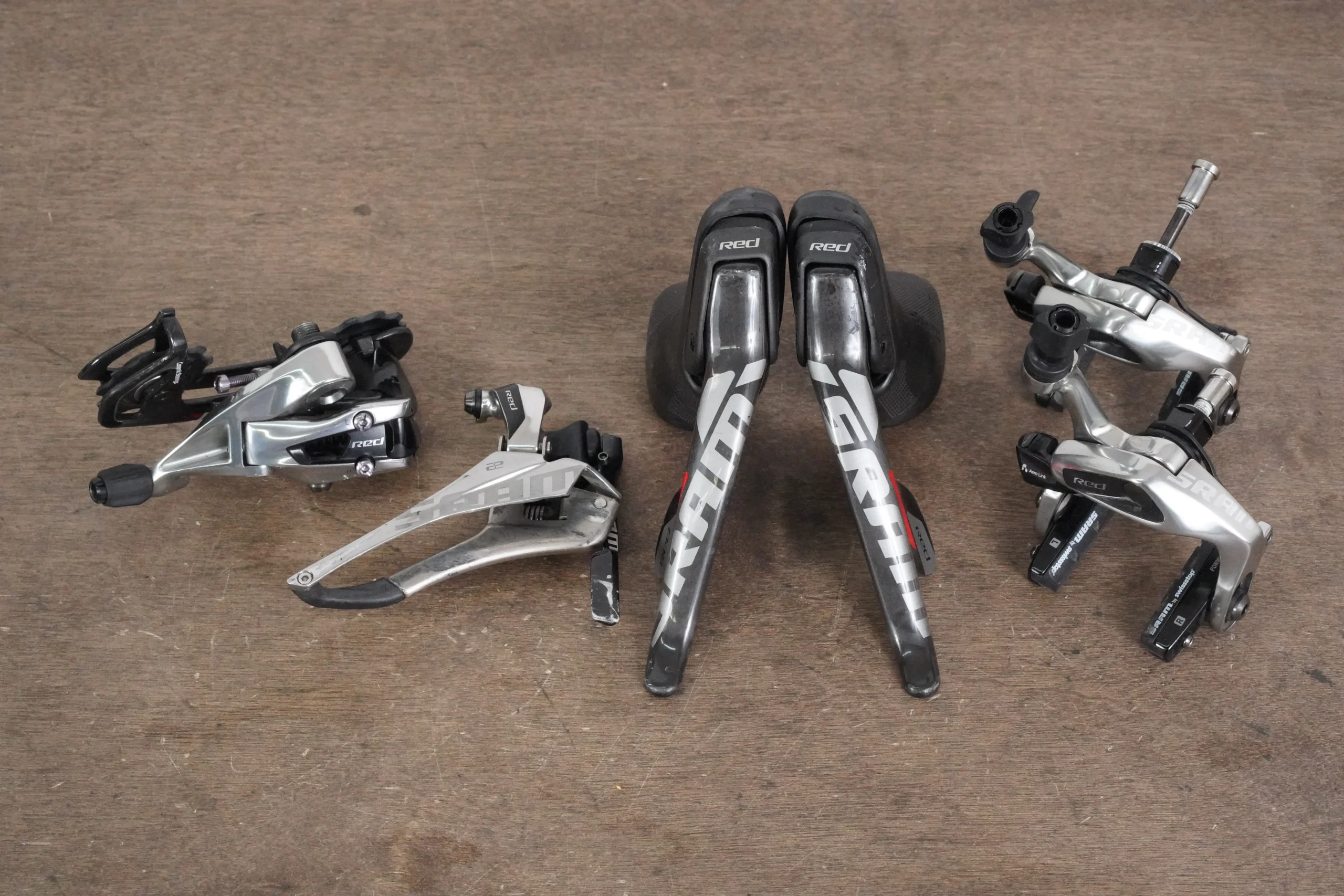 SRAM Red 22 WiFli YAW 11 Speed Mechanical Rim Brake Road Groupset
