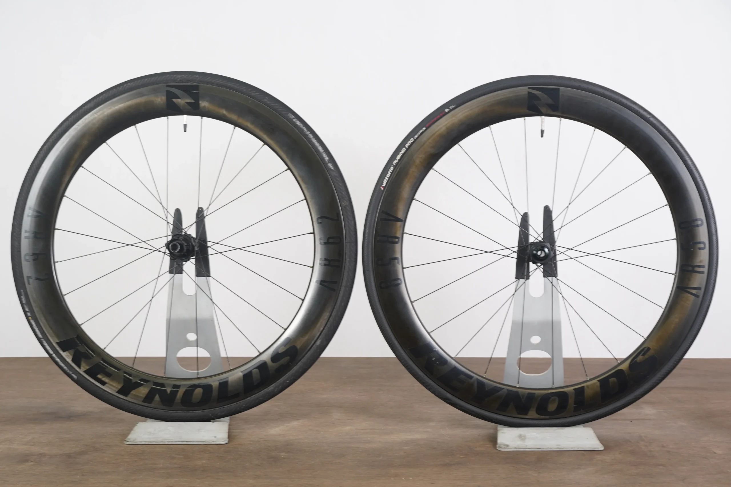 Reynolds AR58/AR62 Carbon Tubeless Clincher Disc Wheelset Shimano/SRAM 11