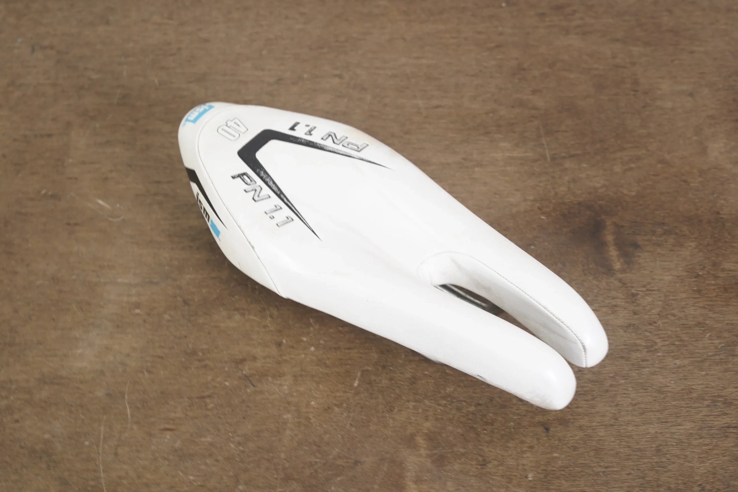 110mm ISM 40 PN 1.1 Alloy Rail TT Triathlon Road Saddle 397g