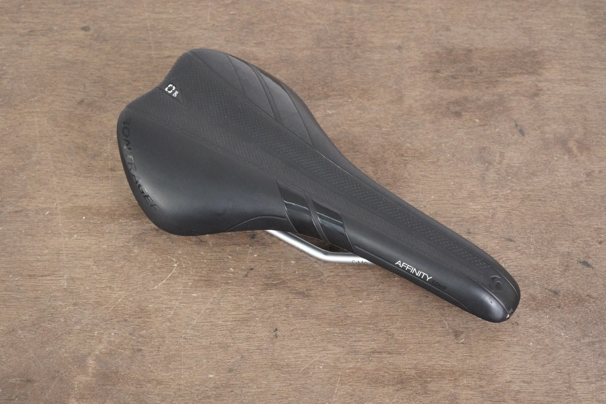 138mm Bontrager Affinity Comp CrMo Rail Road Saddle 255g