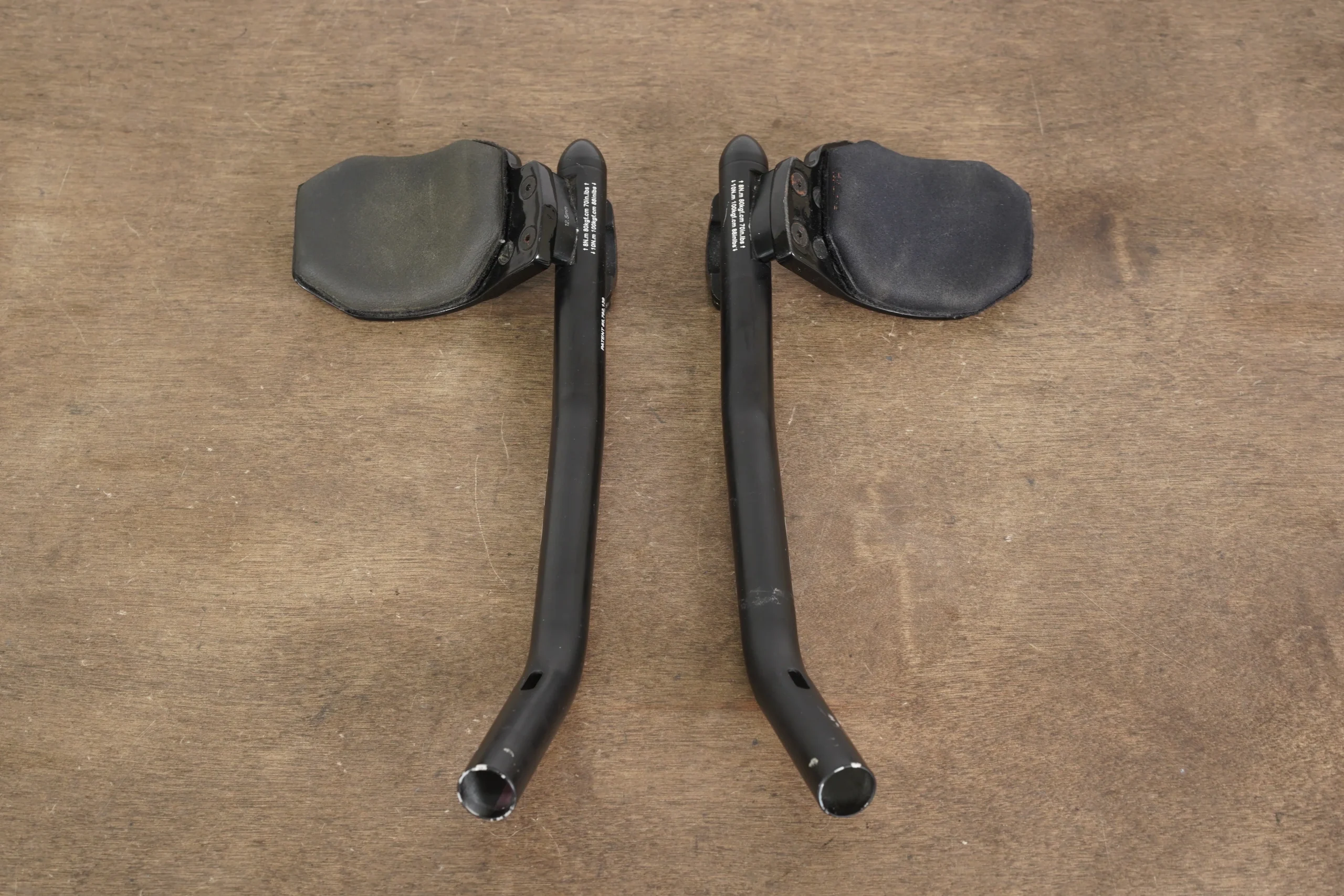 Vision By FSA Alloy Extensions TT Triathlon Handlebar + Pads