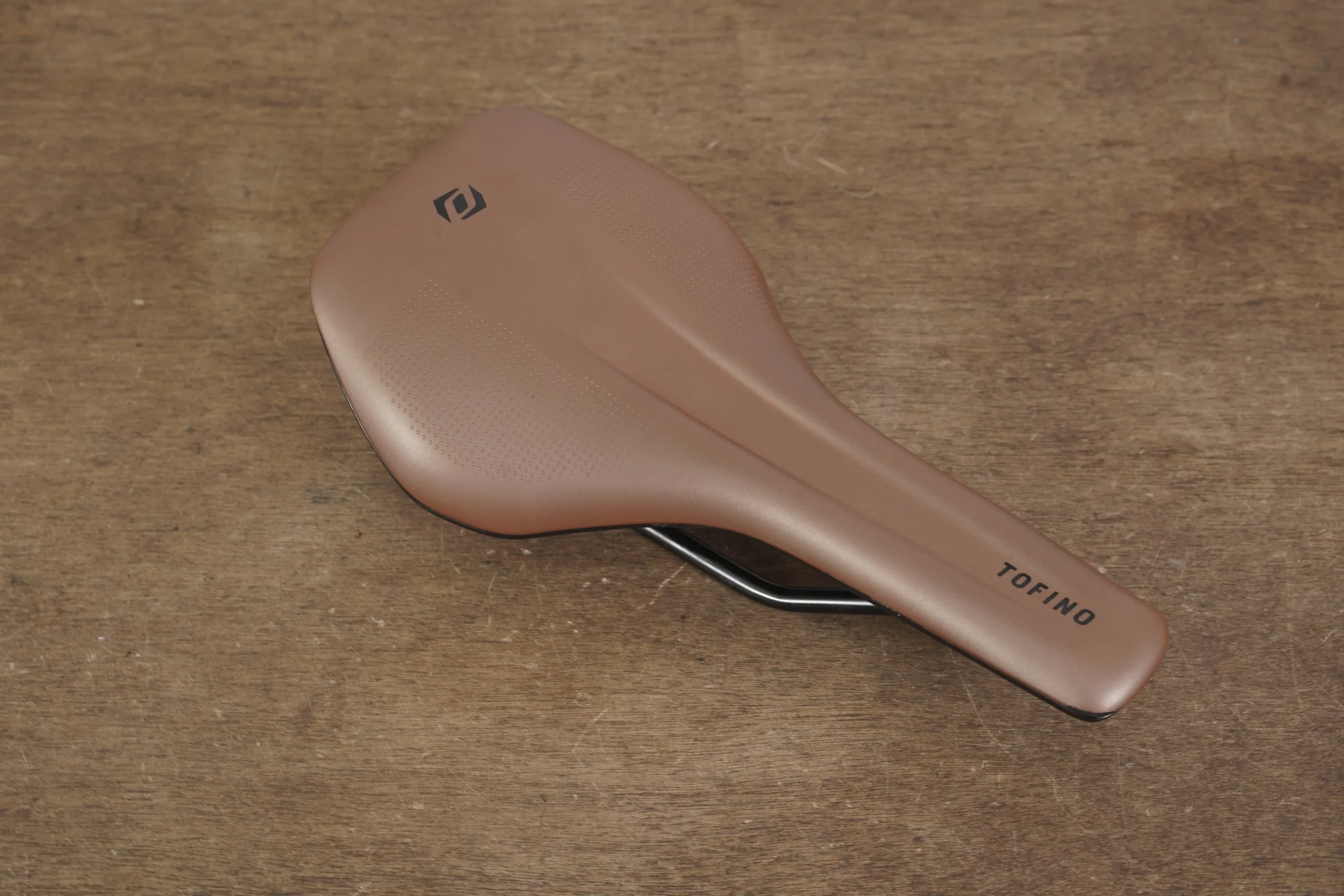 135mm Syncros Tofino 2.0 Cr-Mo Rail Road Saddle 243g