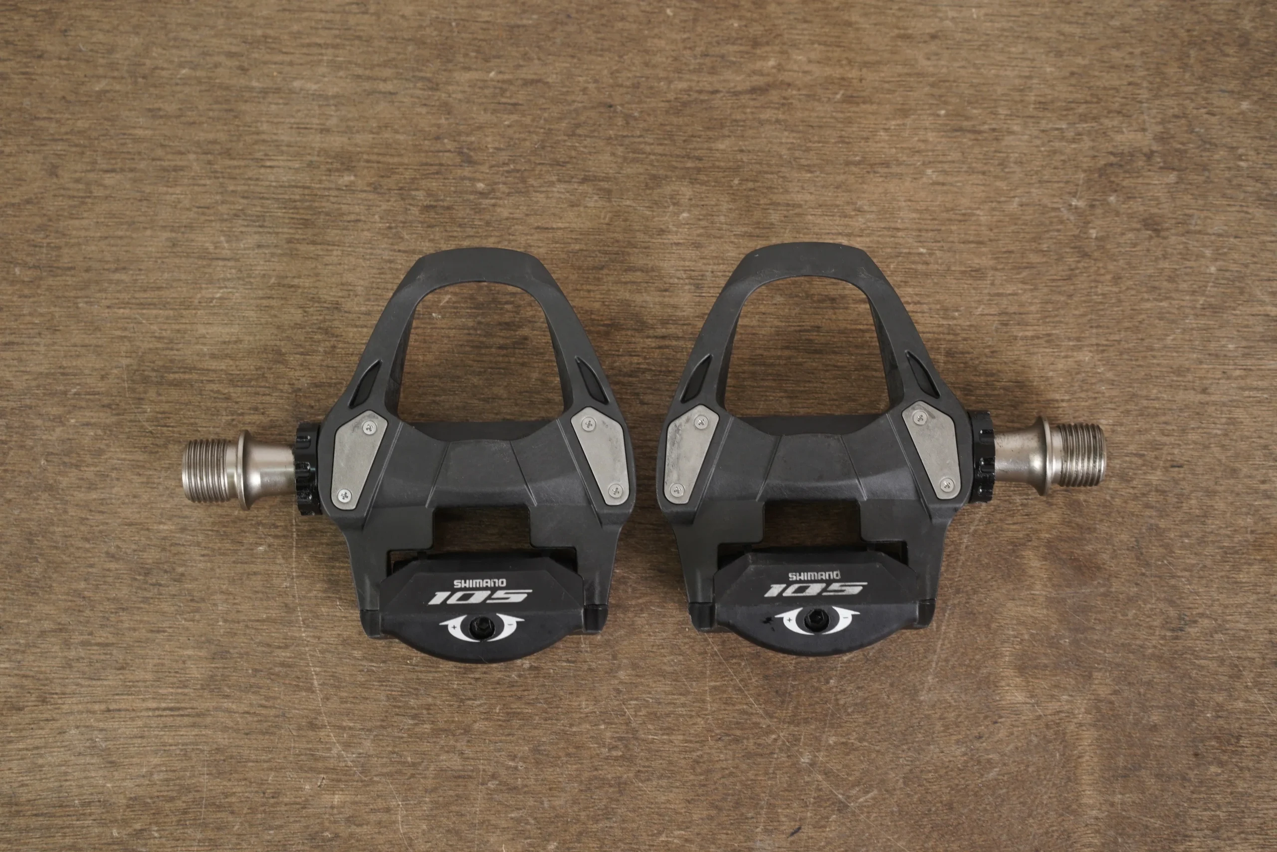 Shimano 105 PD-R7000 SPD-SL Carbon Clipless Road Bike Pedals 258g