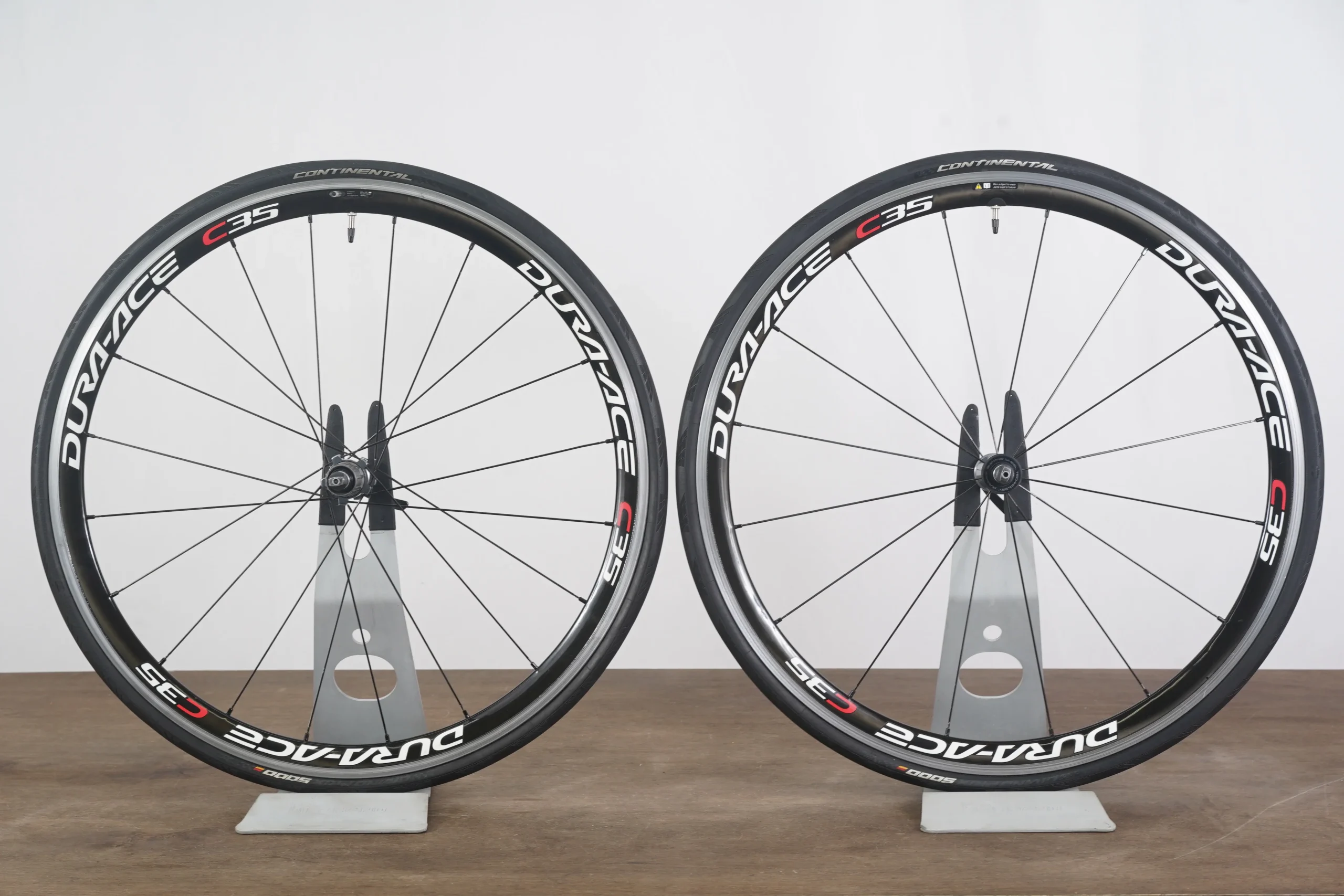 Shimano Dura-Ace WH-7900 C35 Carbon Clincher Rim Brake Wheelset 10 Speed