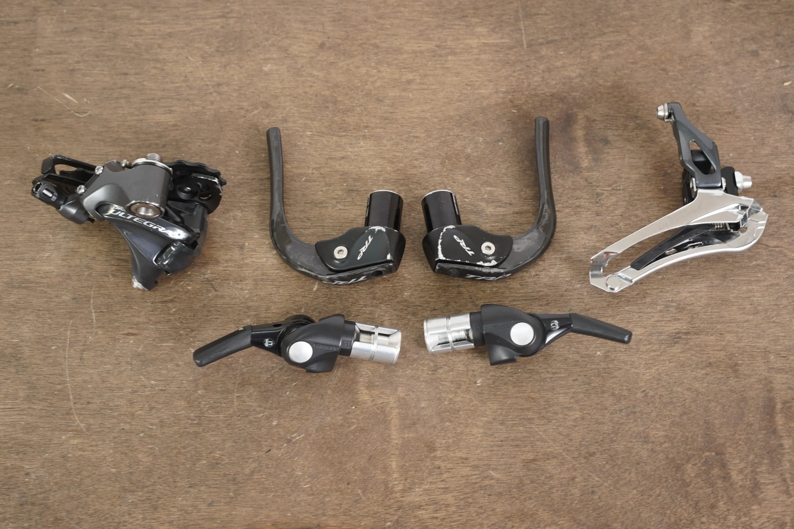 Shimano Dura-Ace/Ultegra 6800 11 Speed Mechanical Rim Brake TT Groupset