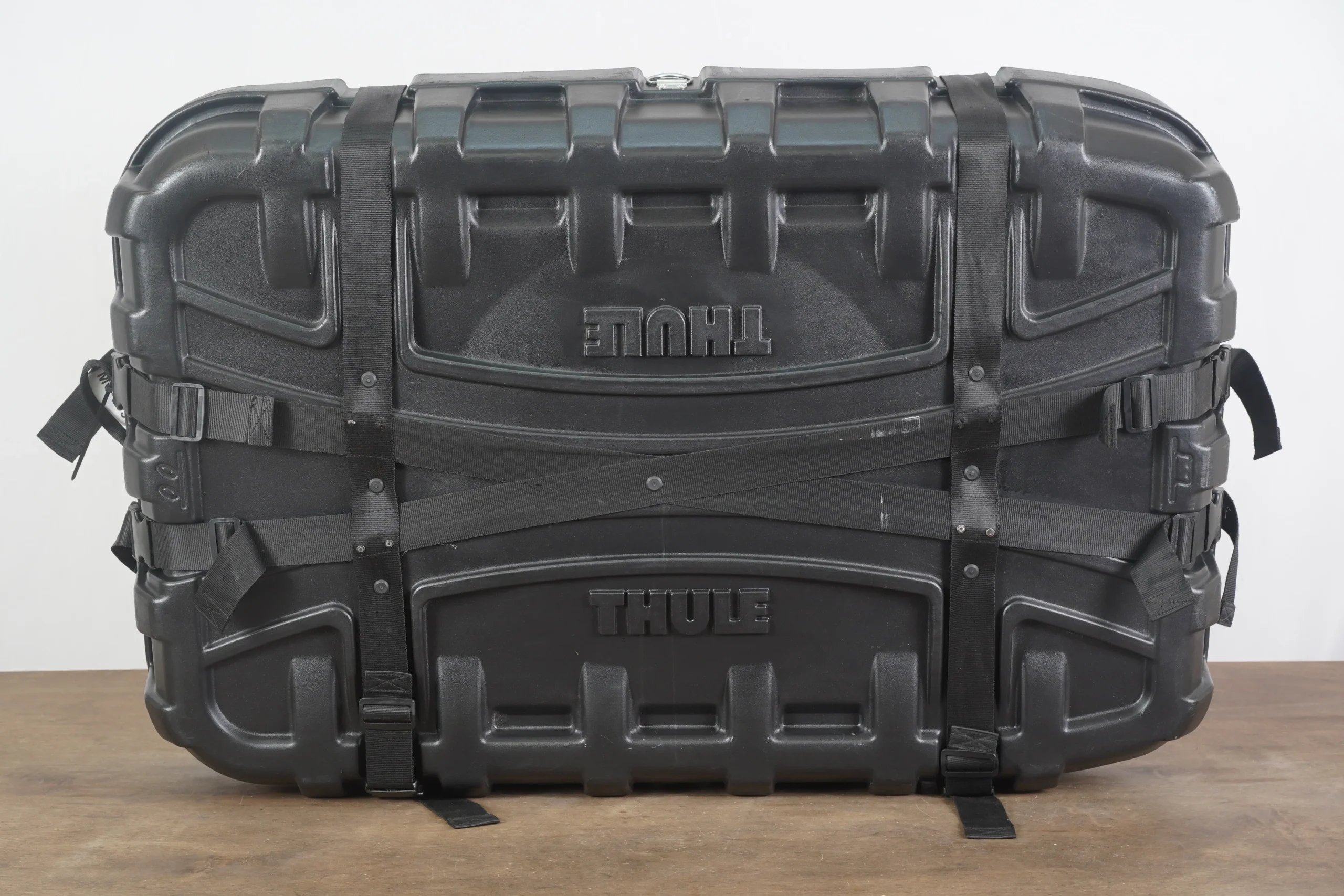 Thule Hard Shell Bike Box Road Bike 700C