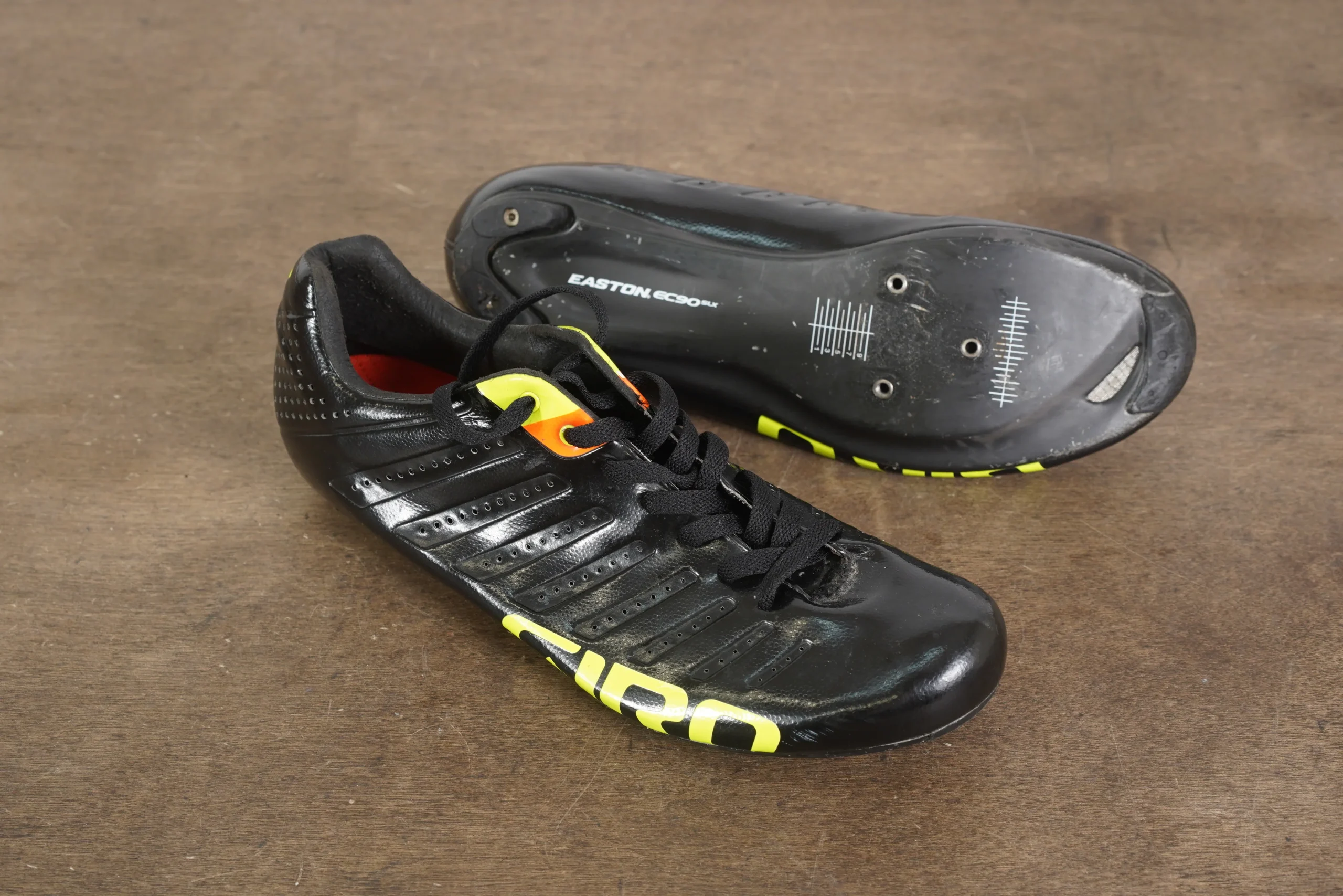 Size 44.5 (EU) 10 (UK) 10.5 (US) Giro Empire SLX Lace Up Carbon Clipless Road Shoes