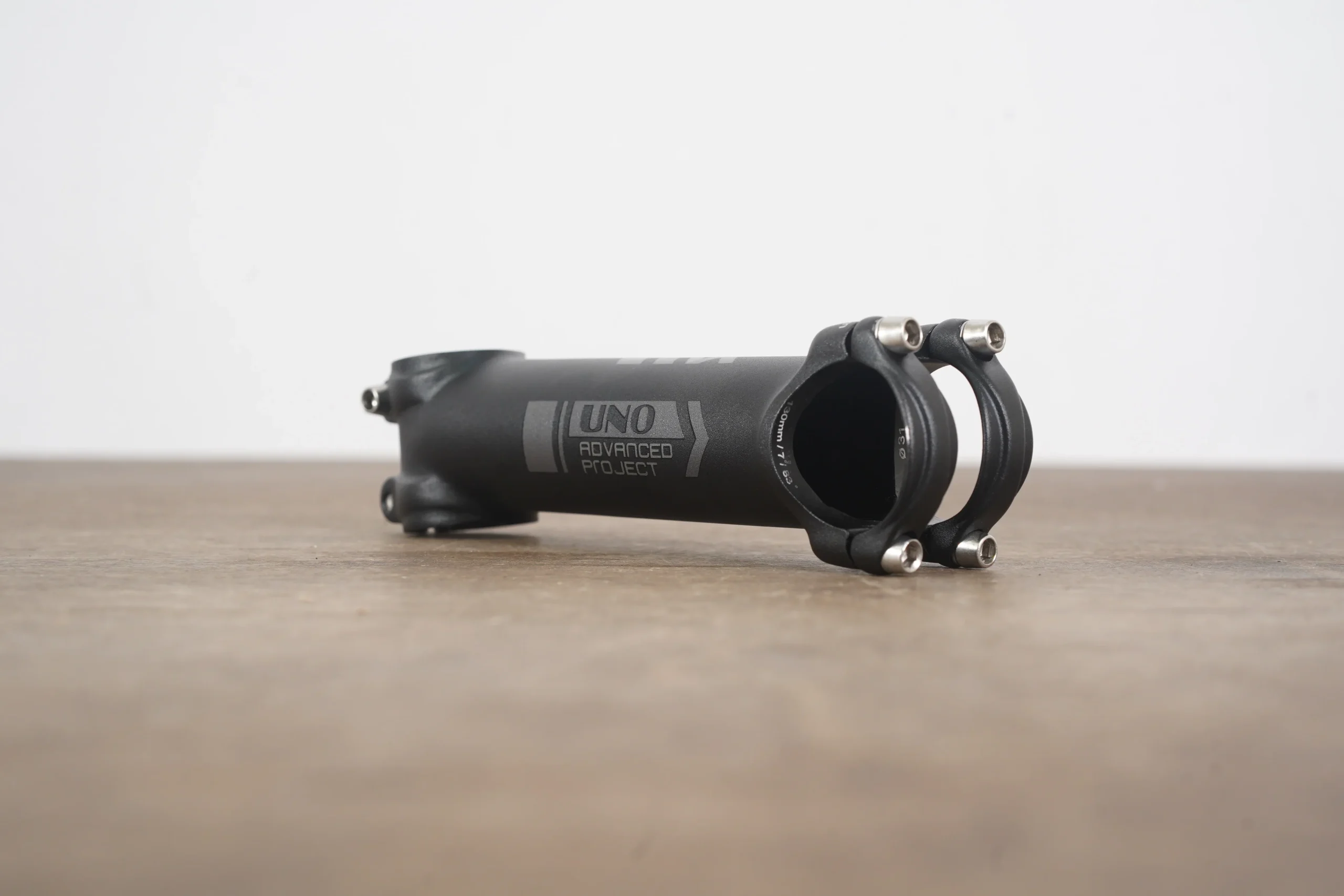 UNO Advanced Project 130mm ±7 Degree Alloy Road Stem 125g 1 1/8" 31.8mm