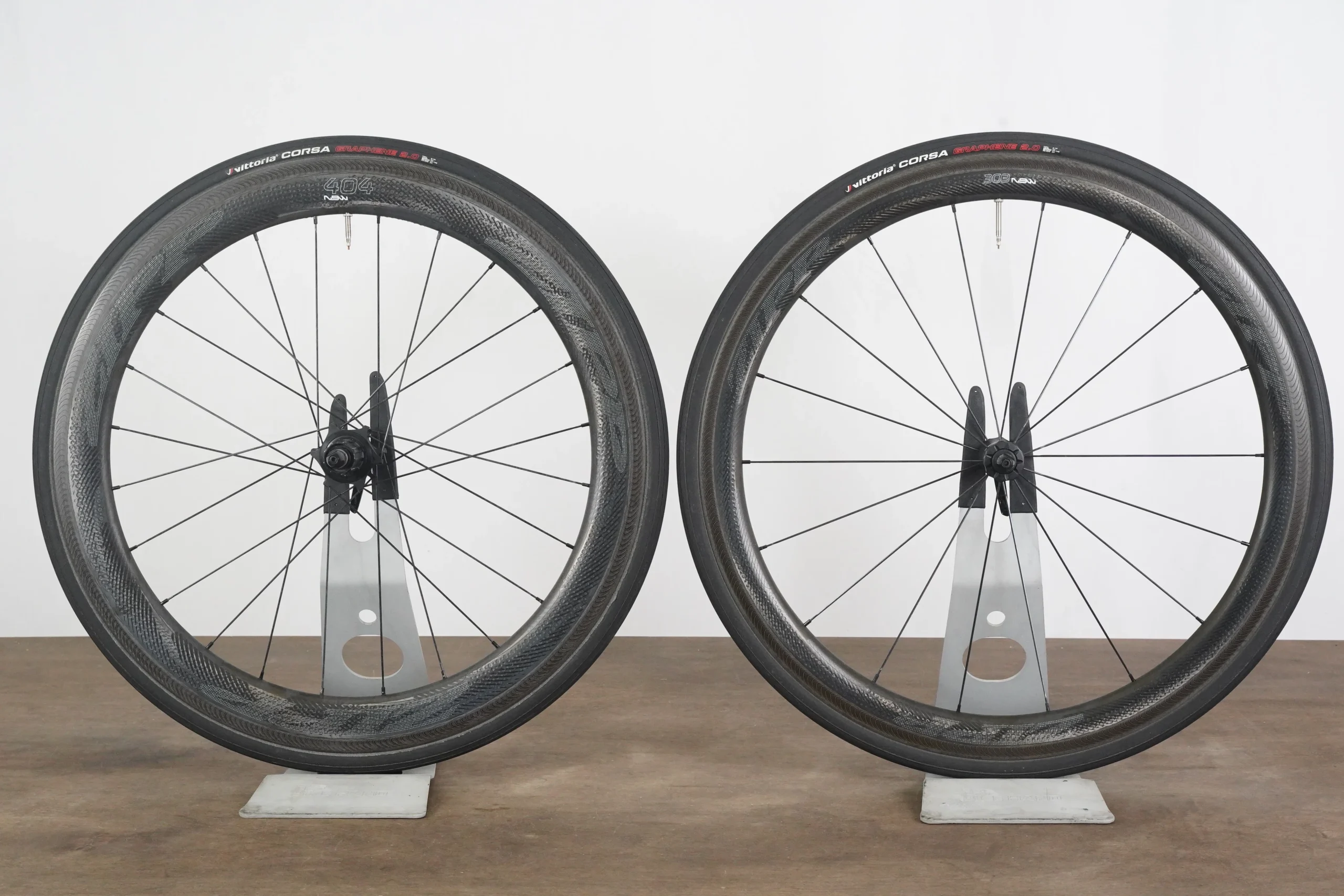 Zipp 303/404 NSW Cognition Carbon Tubeless Rim Brake Wheelset 11 Speed