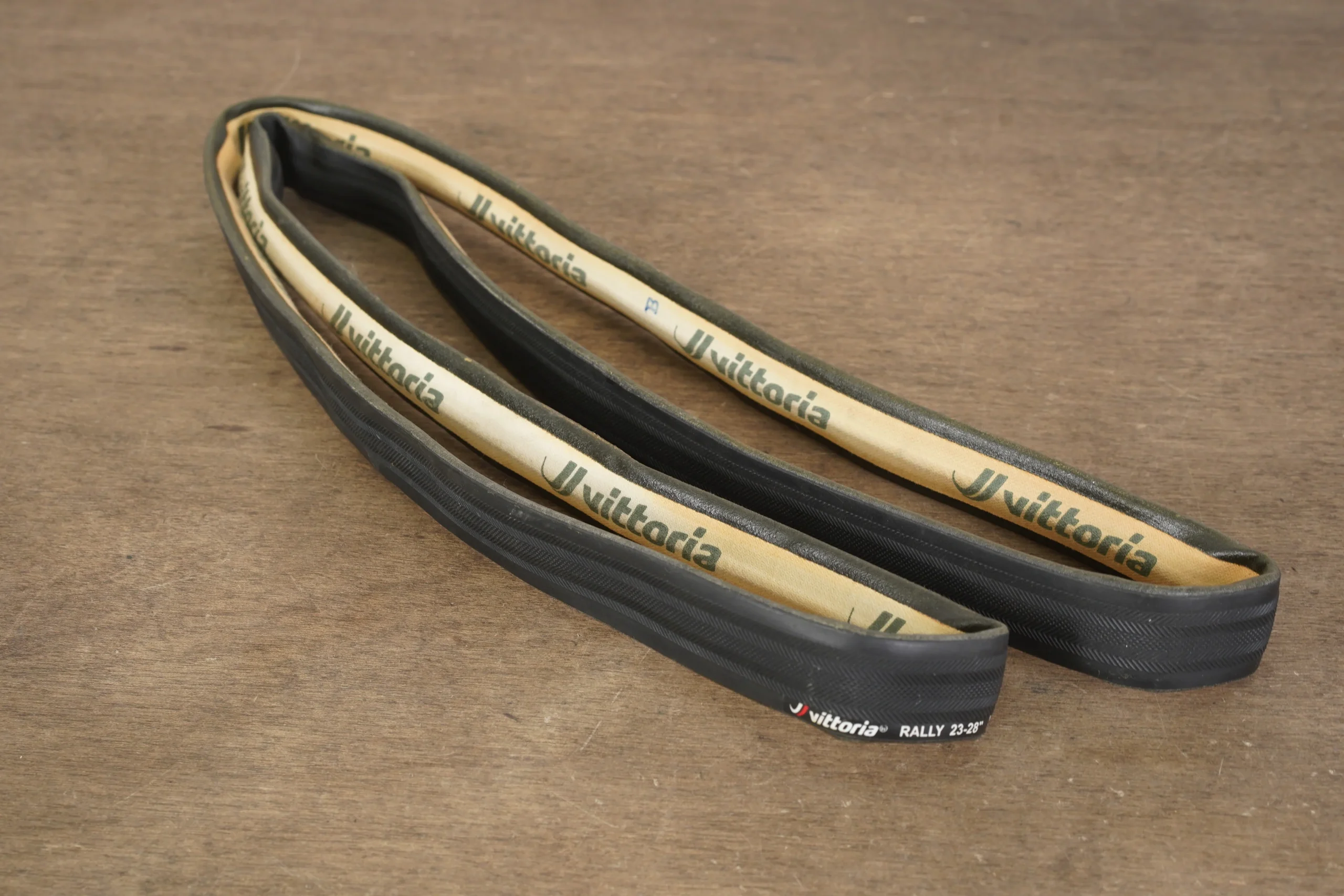 (1) NEW 700x23-28C 23mm-28mm Vittoria Rally Tubular Road Tire