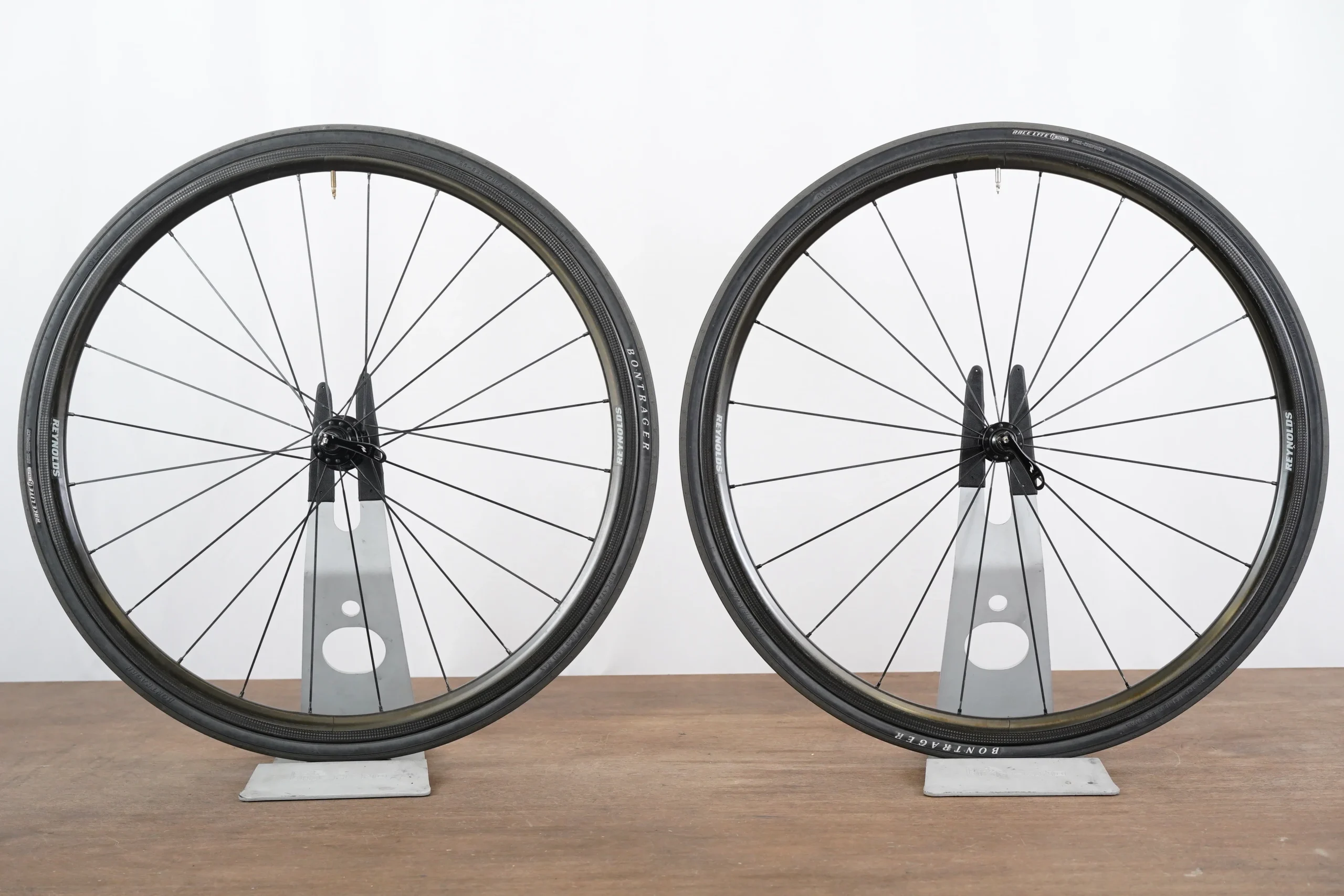 Reynolds Carbon Clincher Rim Brake Wheelset Shimano/SRAM 11 Speed