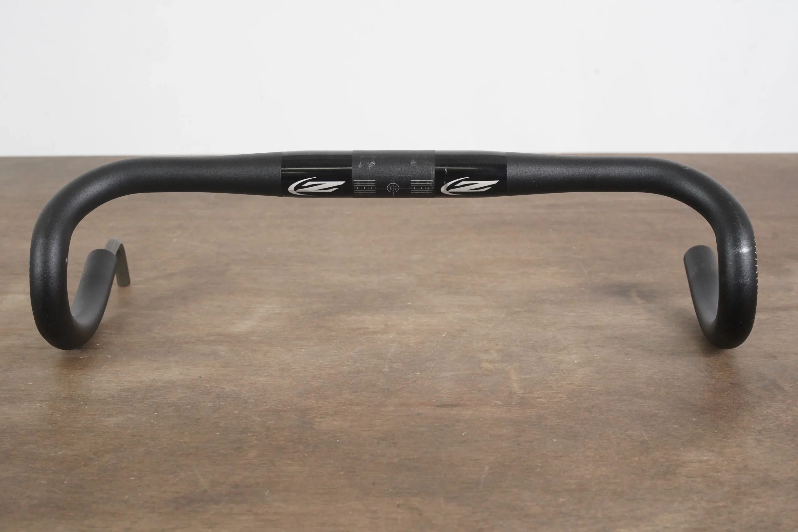 44cm Zipp Service Course SL-80 Alloy Compact Road Handlebar 31.8mm SL80