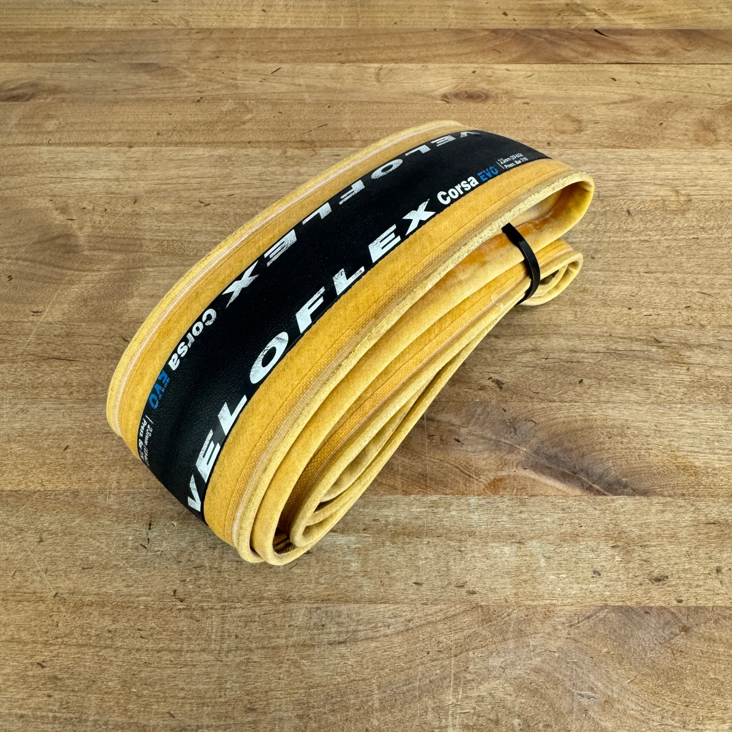 Low Mile! Veloflex Corsa EVO 700c x 23mm Clincher Single Road Bike Tire 212g