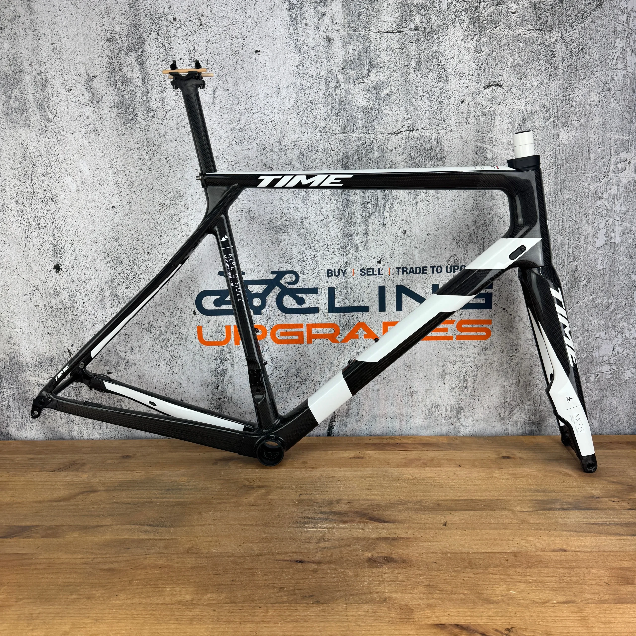 Mint! 2020 Time Alpe D'Huez Aktiv 01 Medium (56cm) Carbon Disc Frameset 700c